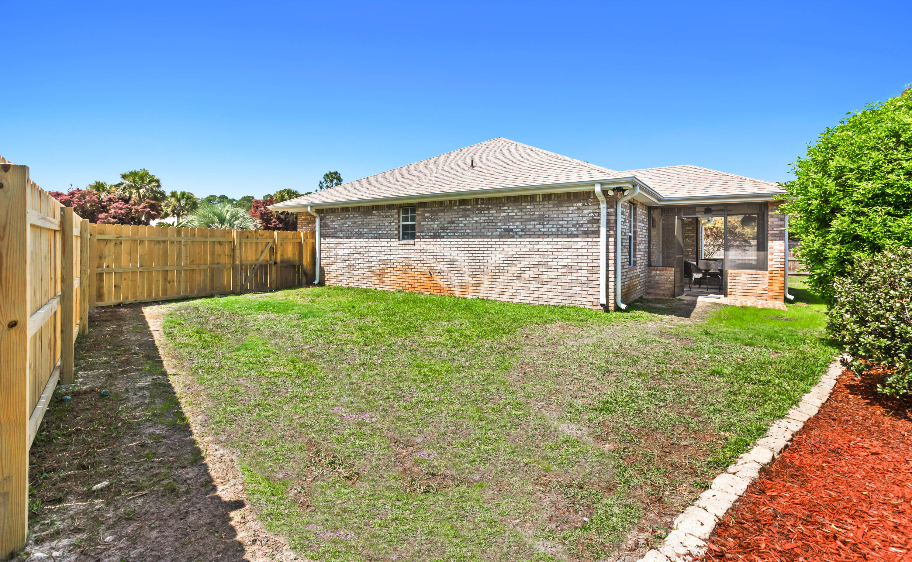 INDIAN WOODS - Residential