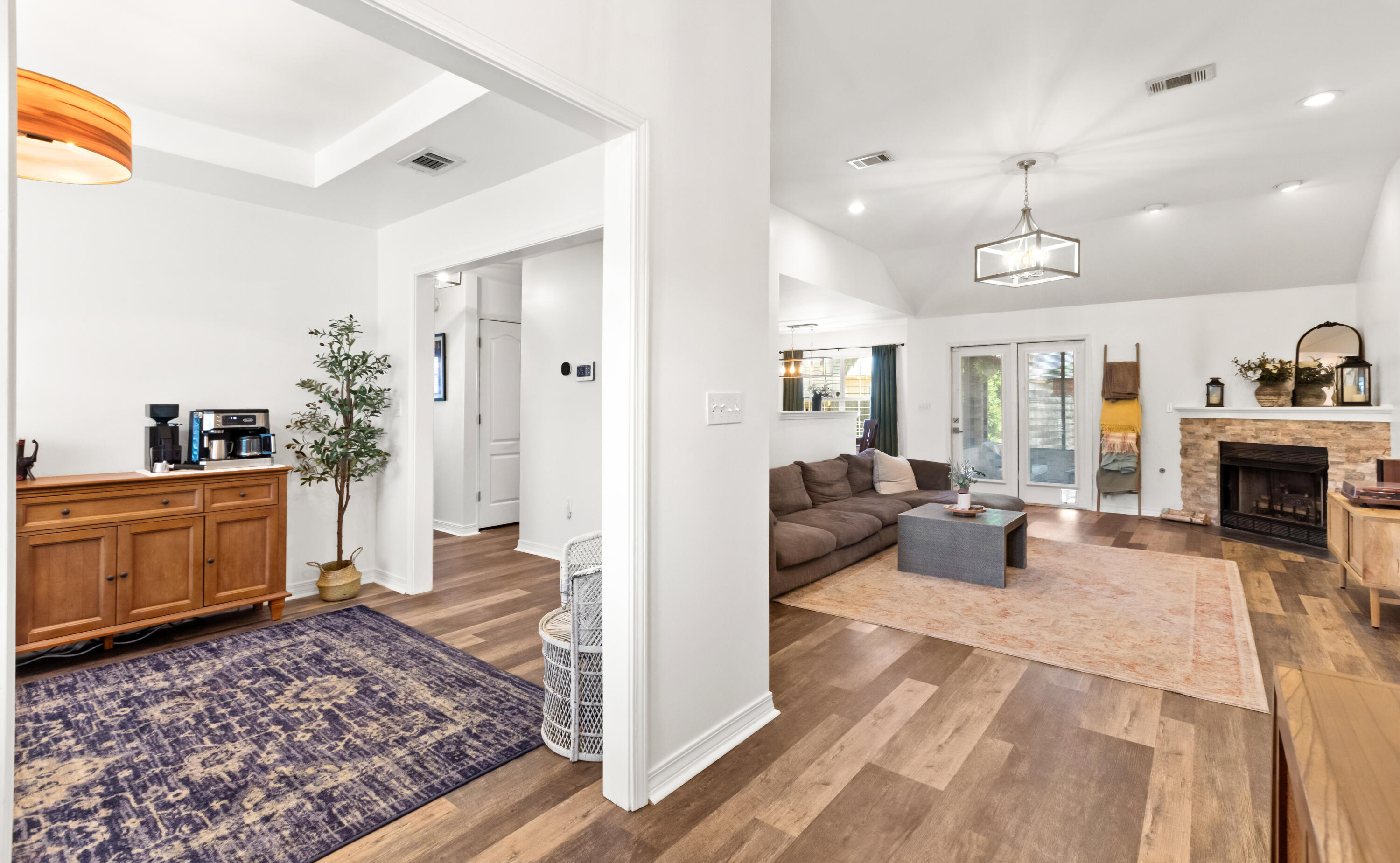 INDIAN WOODS - Residential