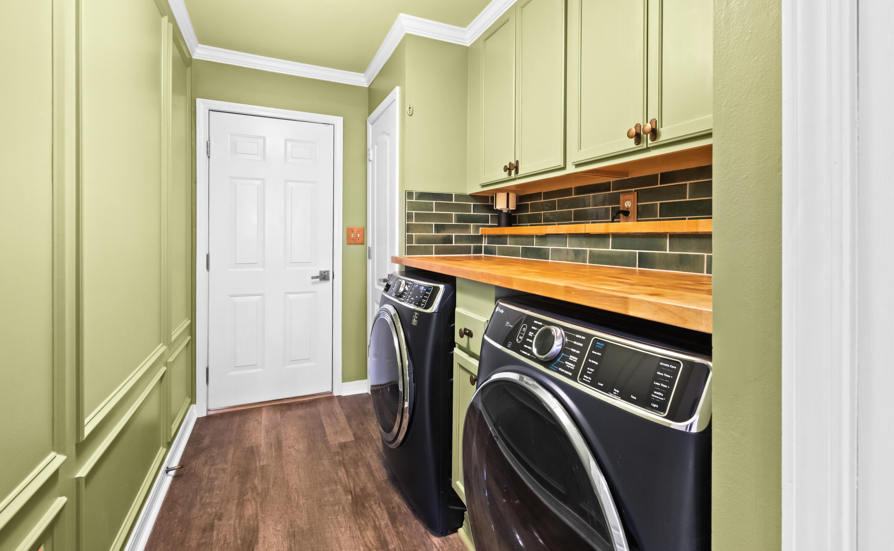 INDIAN WOODS - Residential