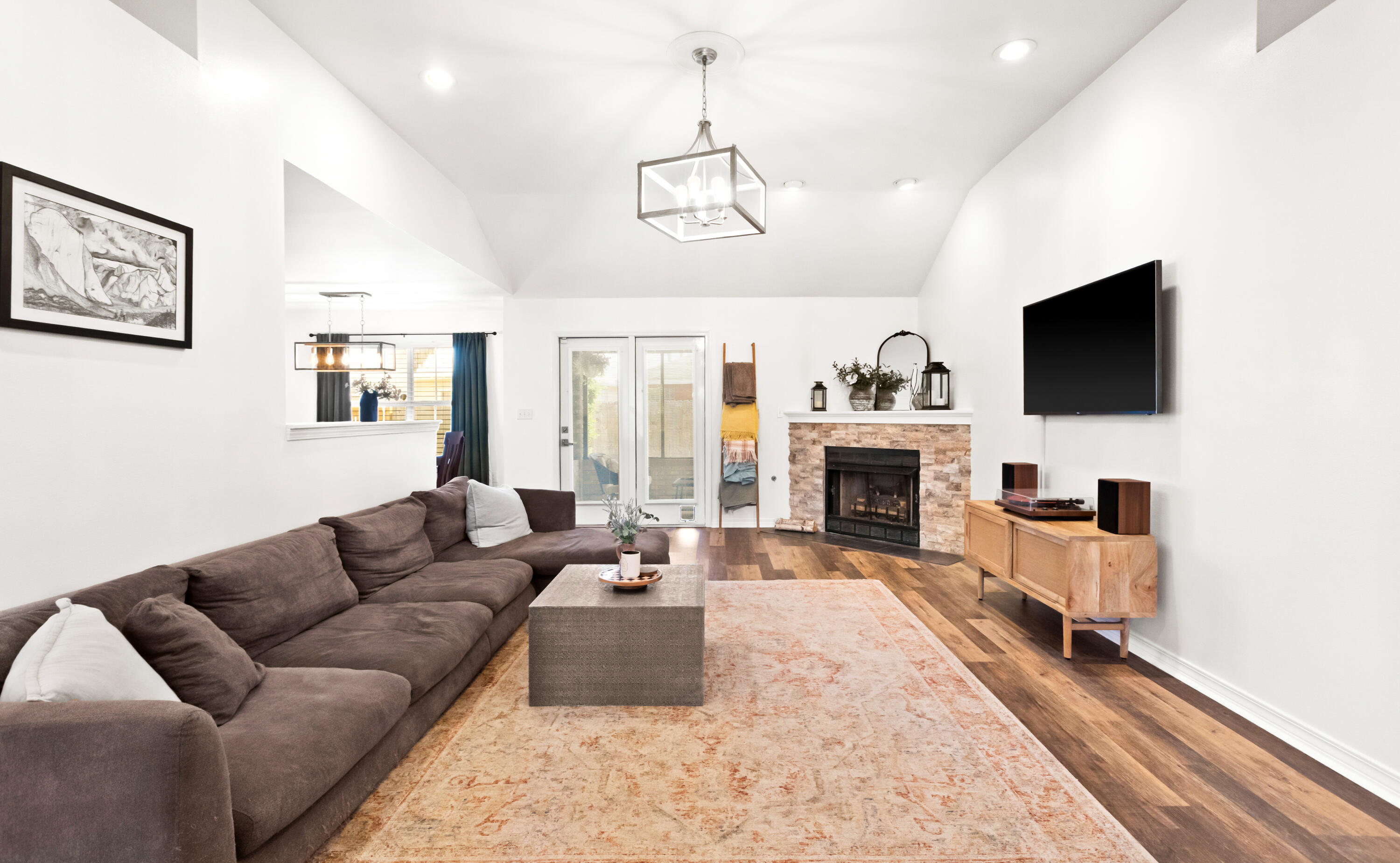 INDIAN WOODS - Residential