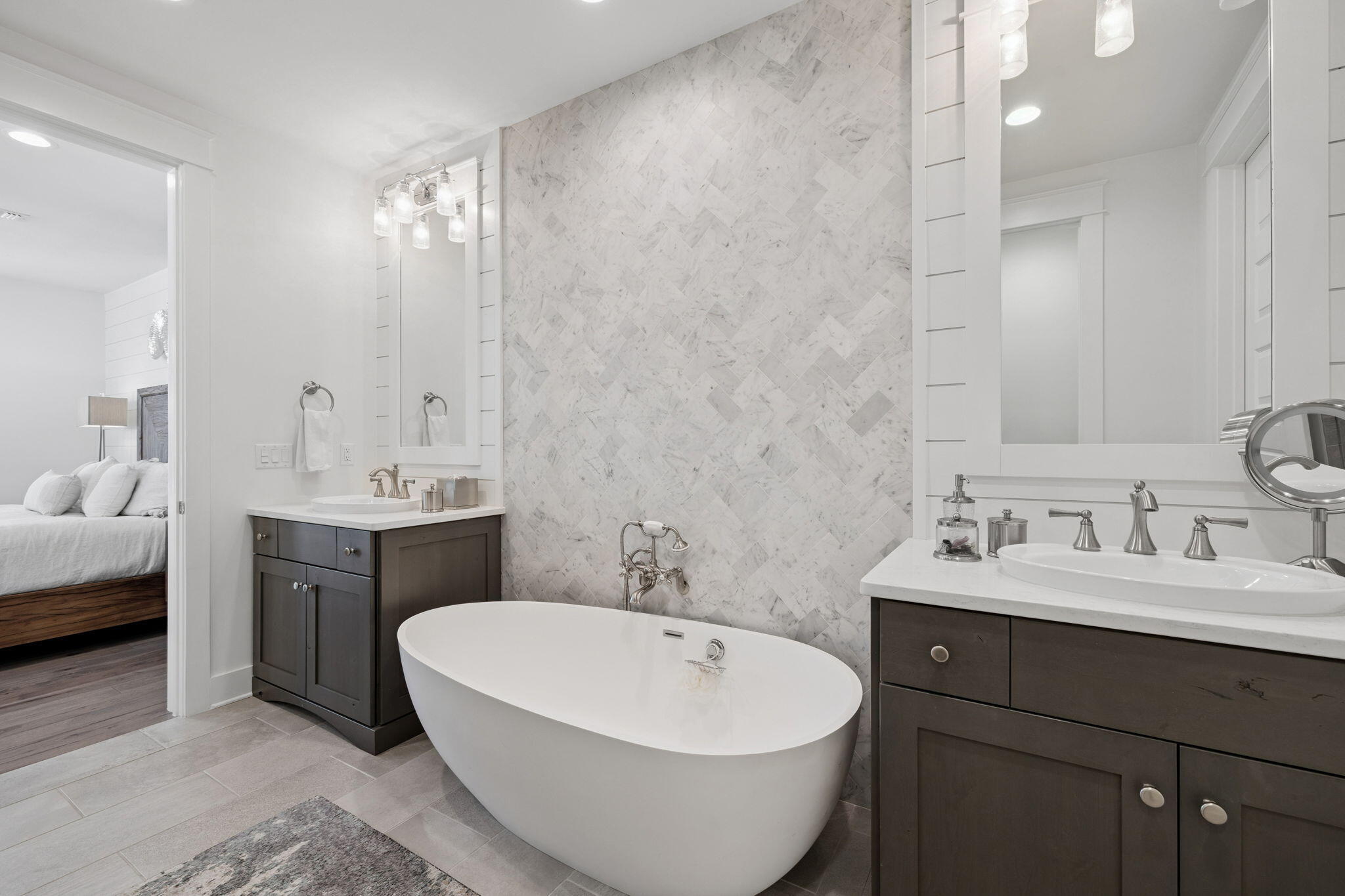 RIDGEWALK - Residential