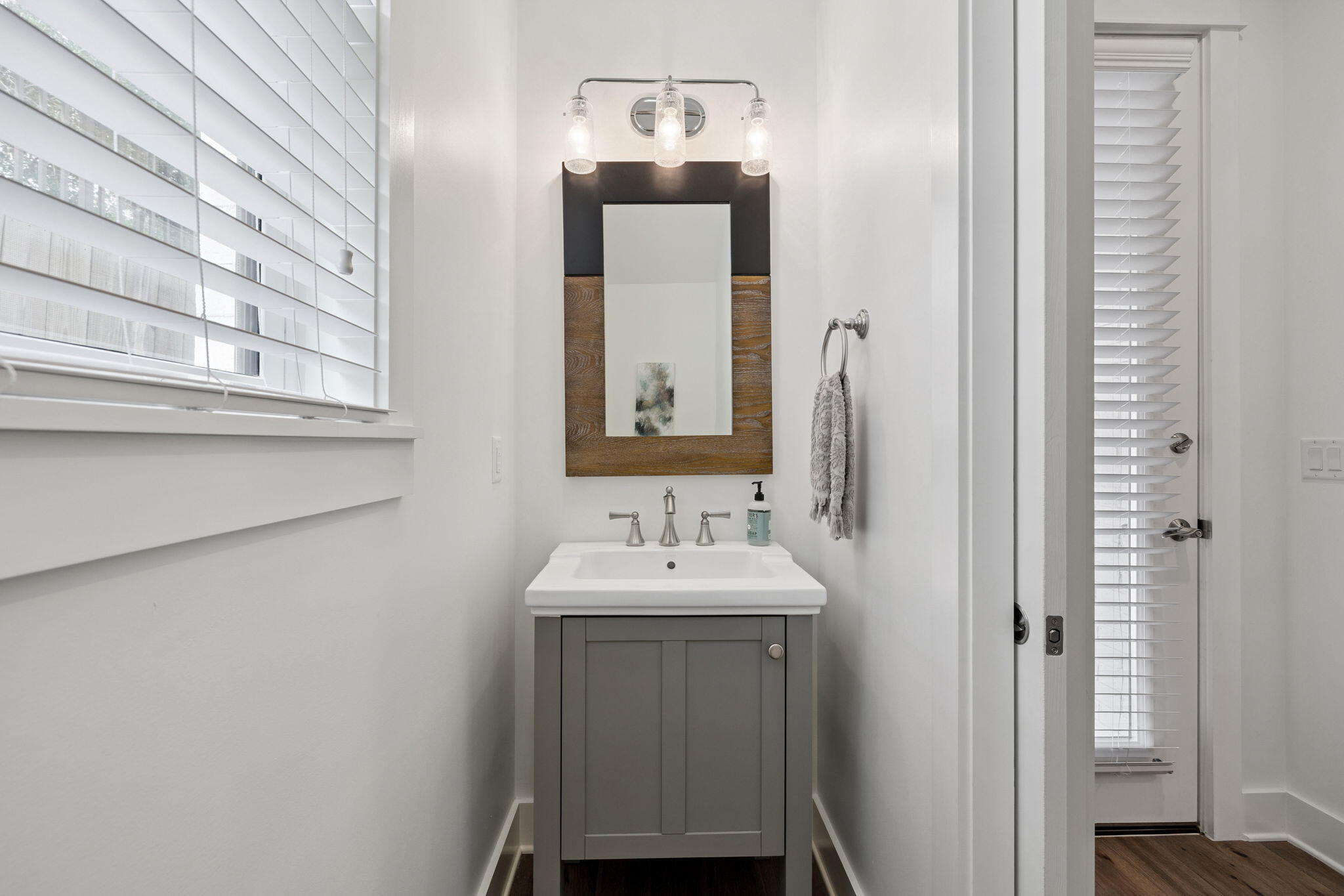 RIDGEWALK - Residential