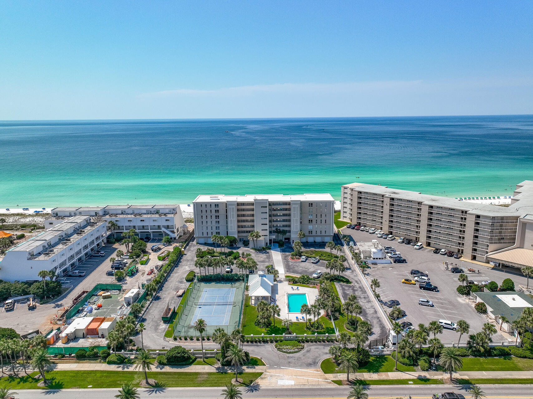 GULFSHORE CONDO - Residential
