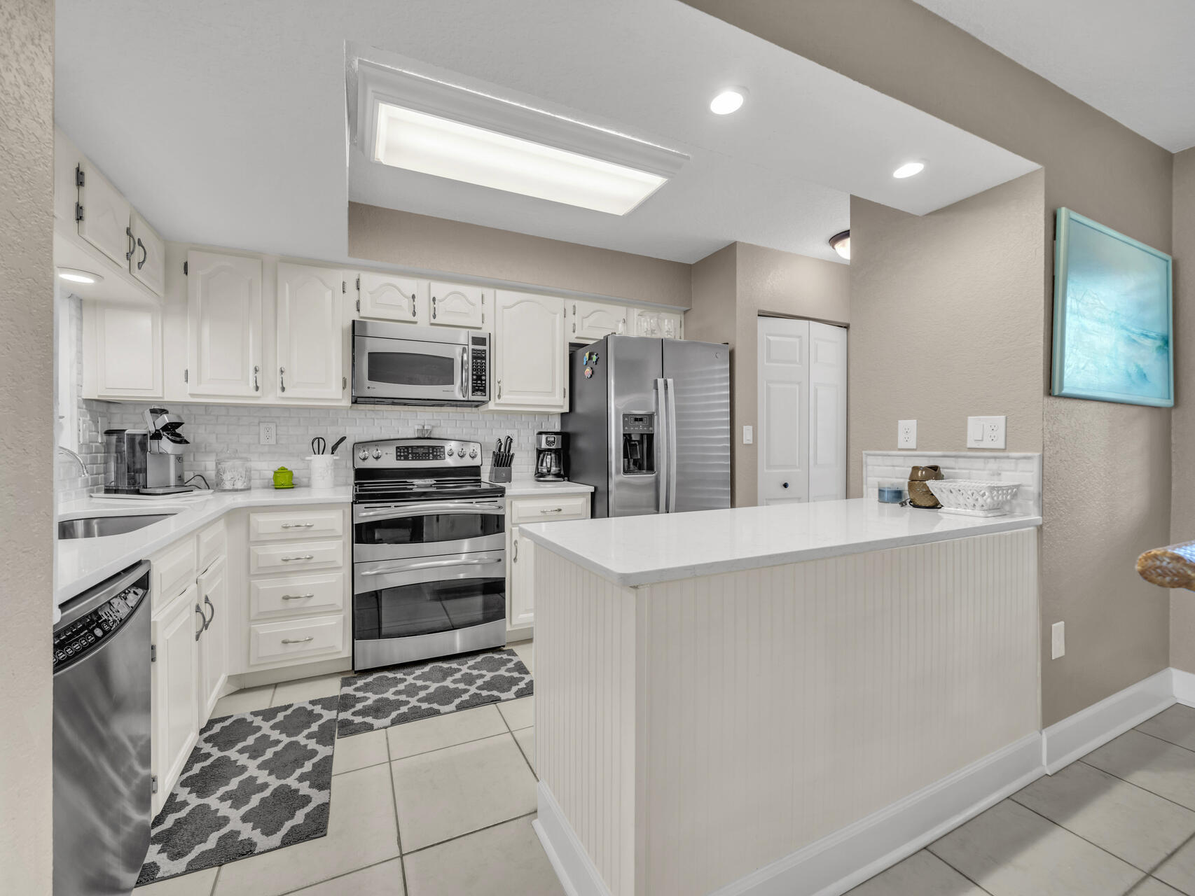 GULFSHORE CONDO - Residential