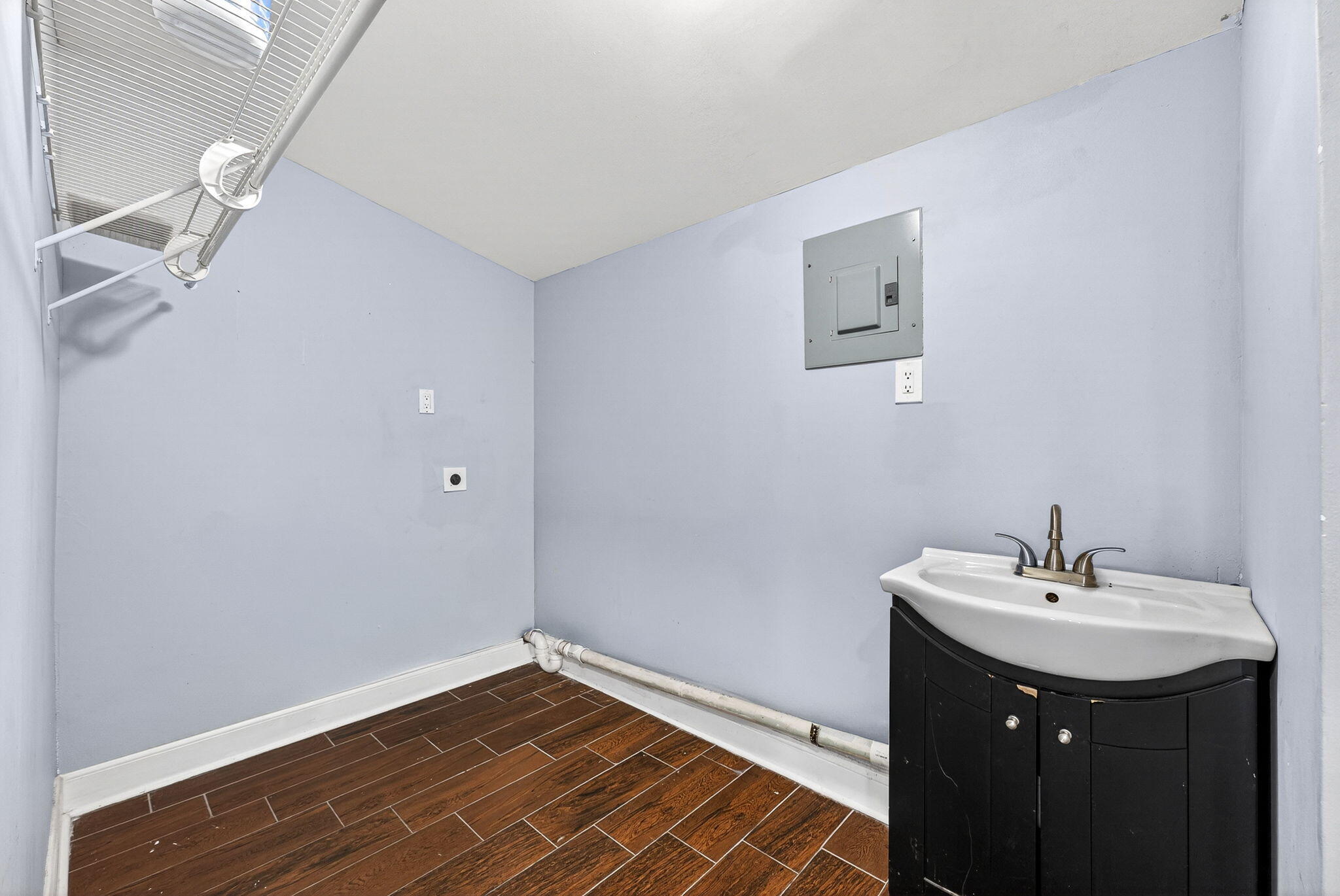 HENTZ 1ST ADDN UNIT B REPLAT - Residential