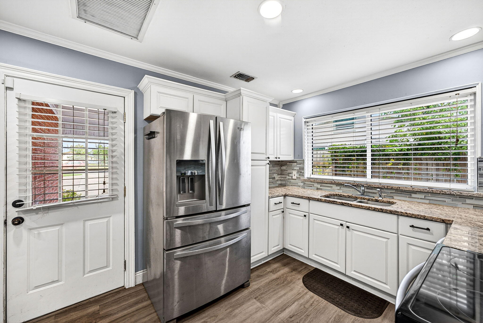 HENTZ 1ST ADDN UNIT B REPLAT - Residential