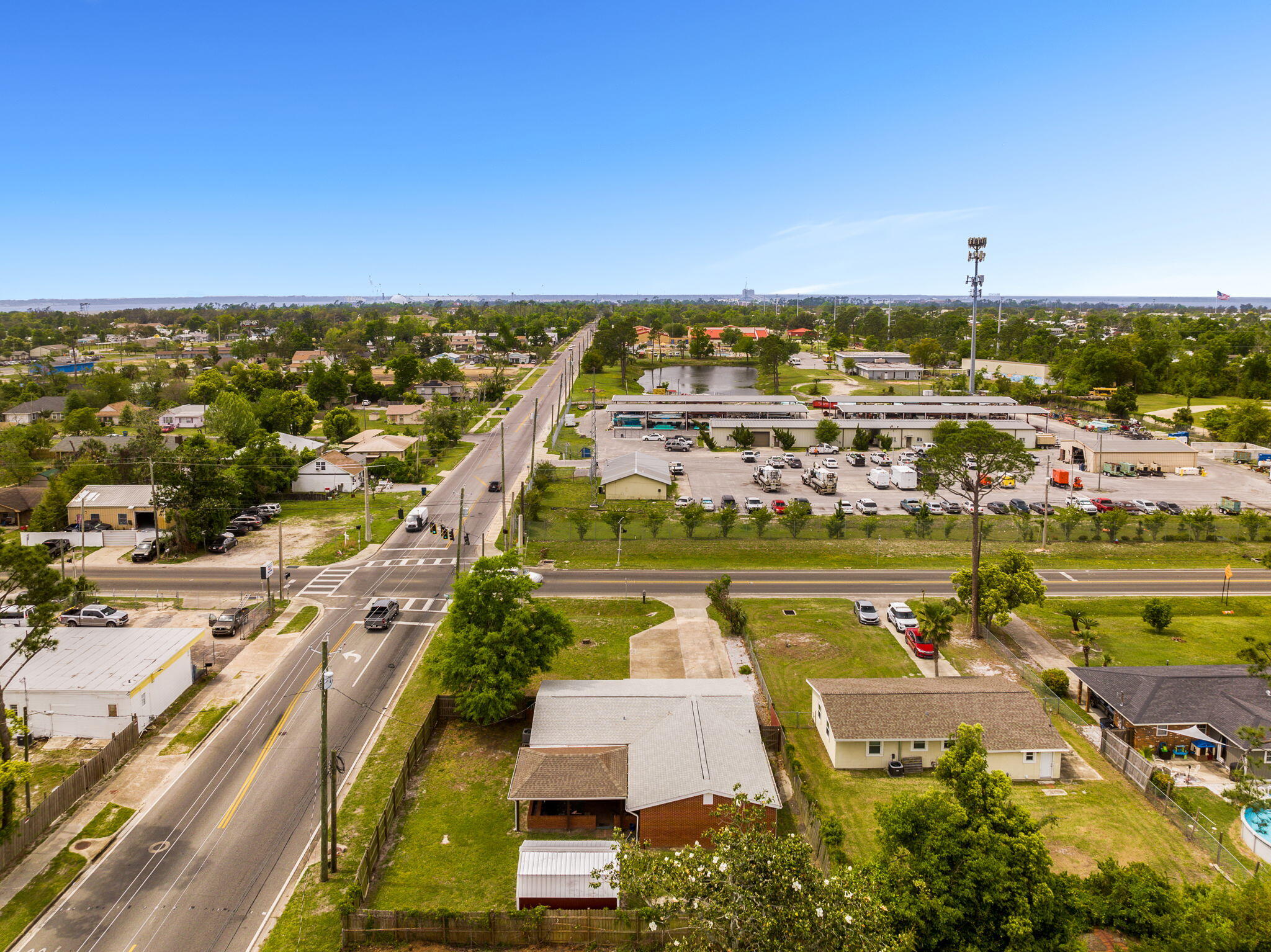 HENTZ 1ST ADDN UNIT B REPLAT - Residential