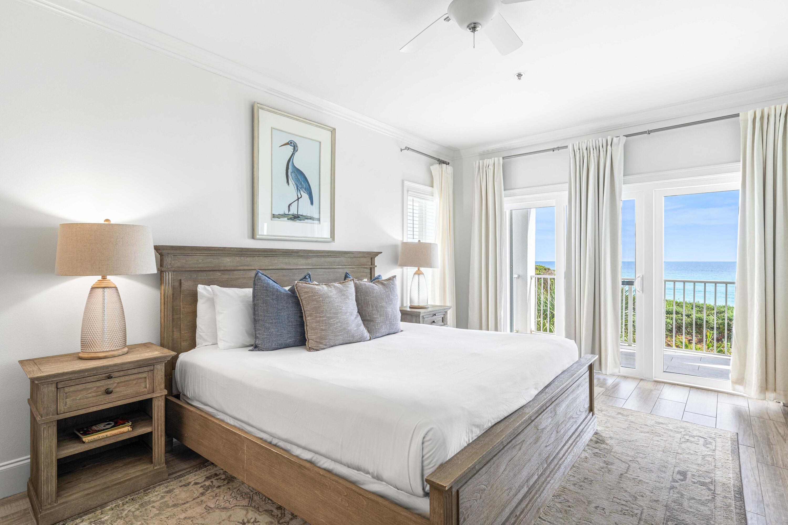 EMERALD SURF VILLAS - Residential