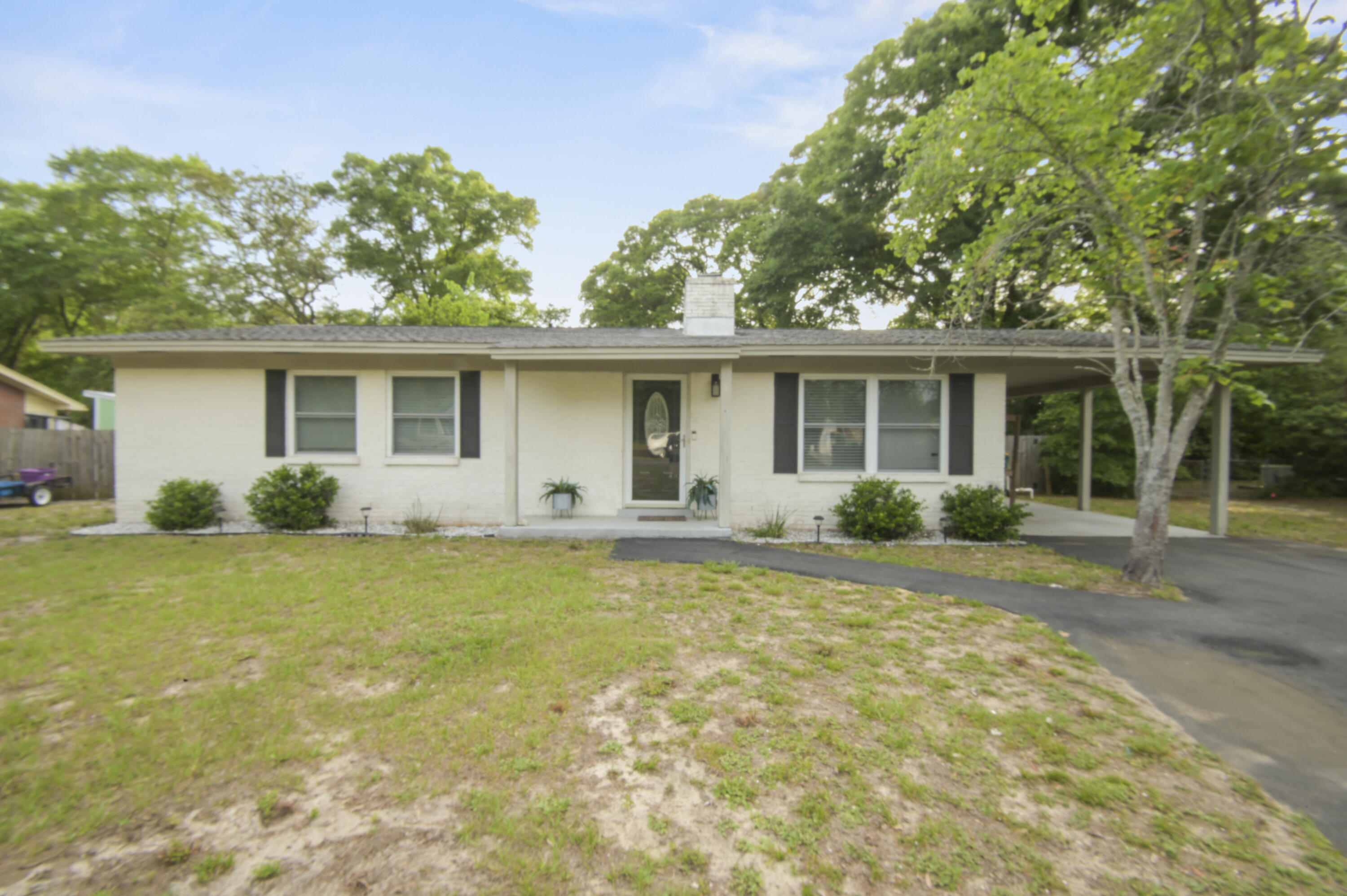 COLONY ESTATES - Residential