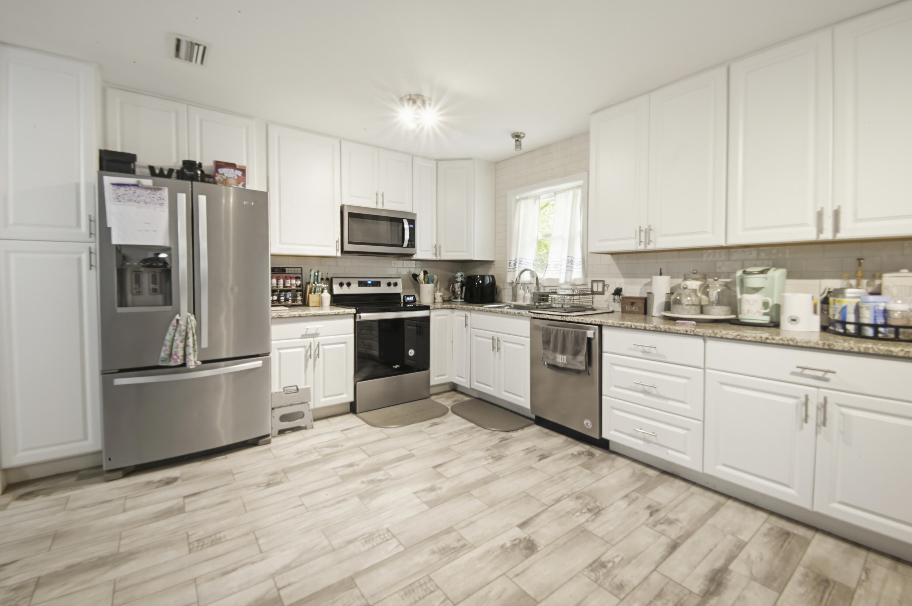 COLONY ESTATES - Residential