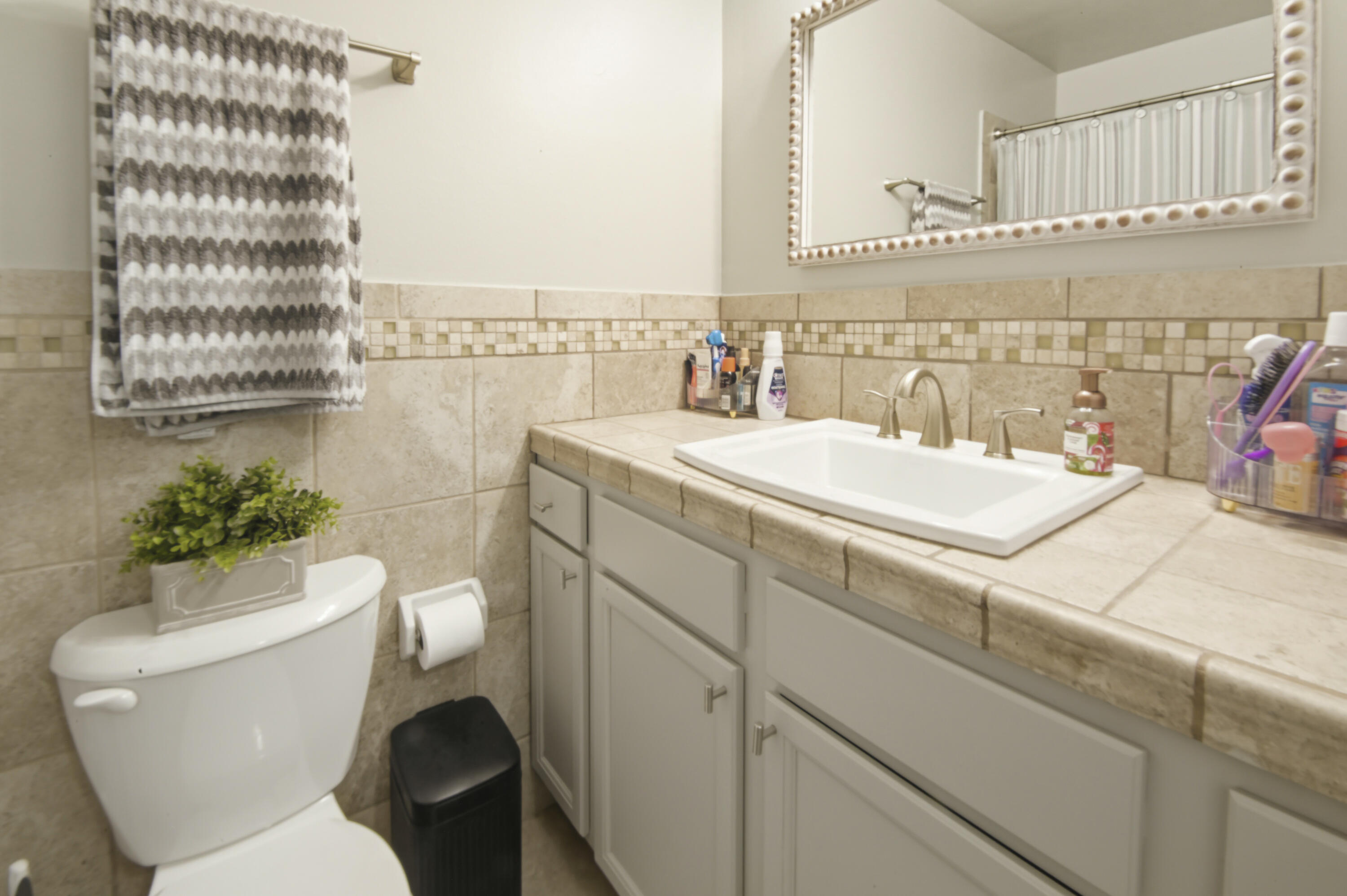 COLONY ESTATES - Residential