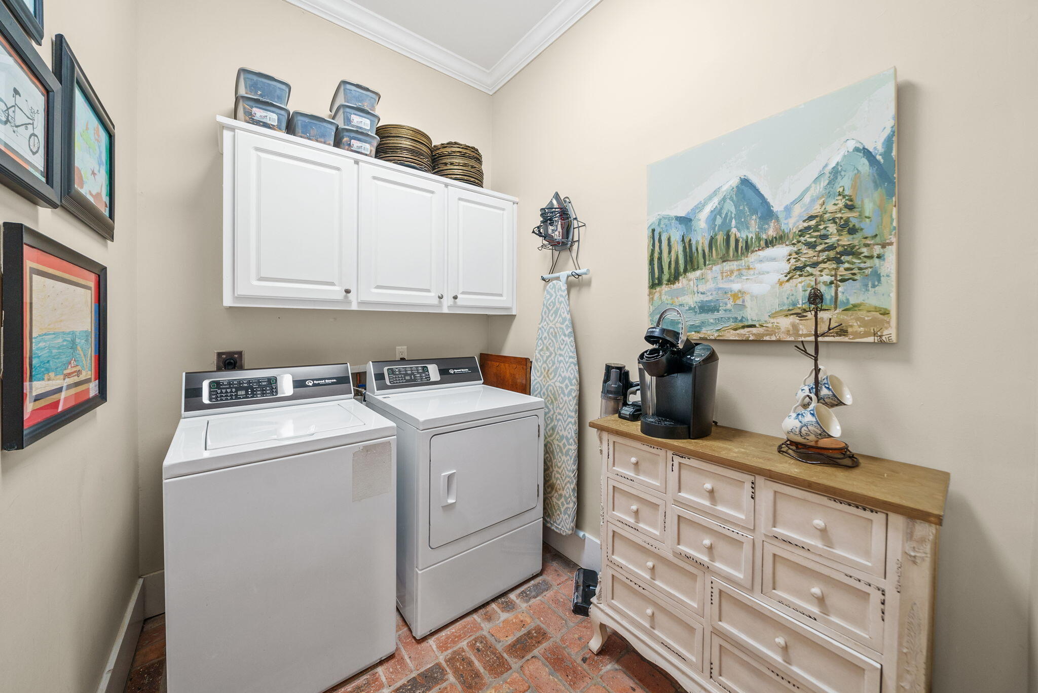 BAYWOOD SHORE ESTATES - Residential