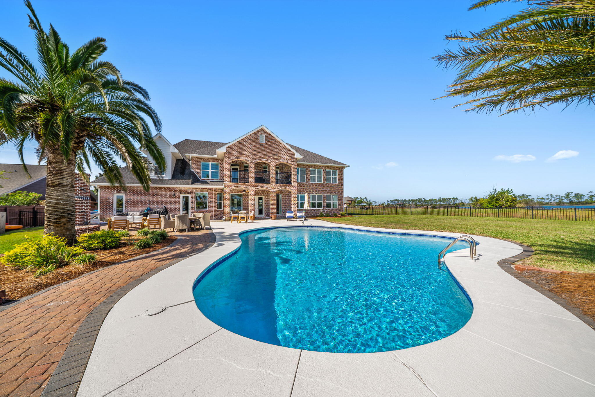 BAYWOOD SHORE ESTATES - Residential