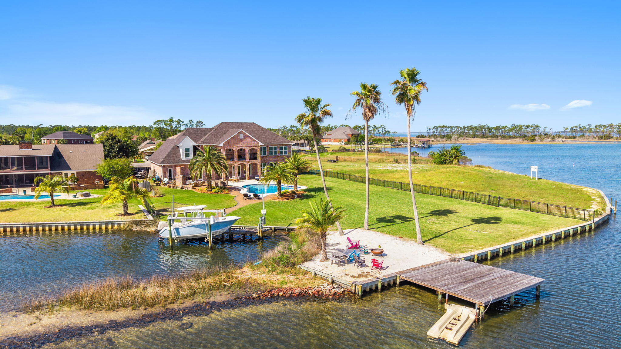 BAYWOOD SHORE ESTATES - Residential