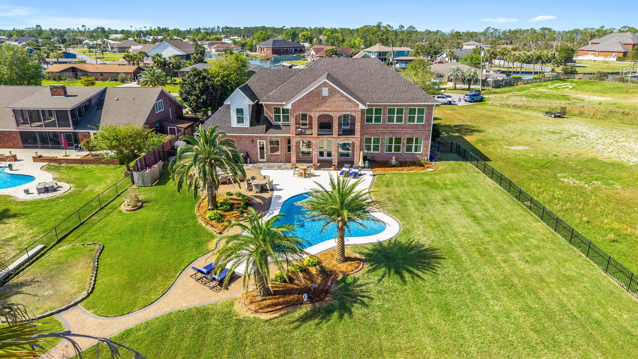 BAYWOOD SHORE ESTATES - Residential