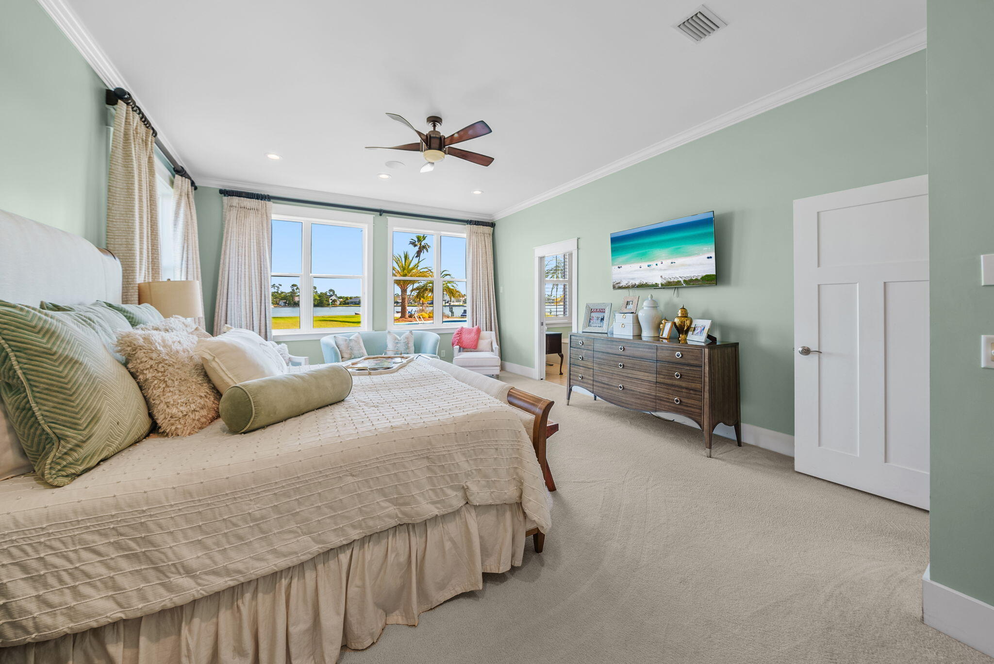 BAYWOOD SHORE ESTATES - Residential