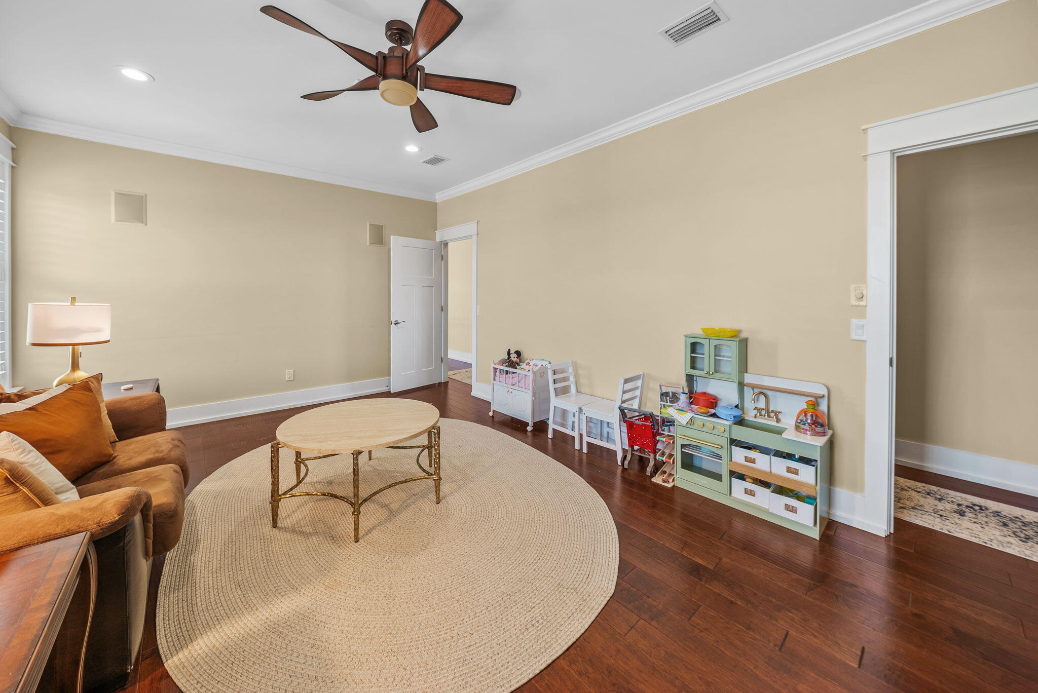 BAYWOOD SHORE ESTATES - Residential