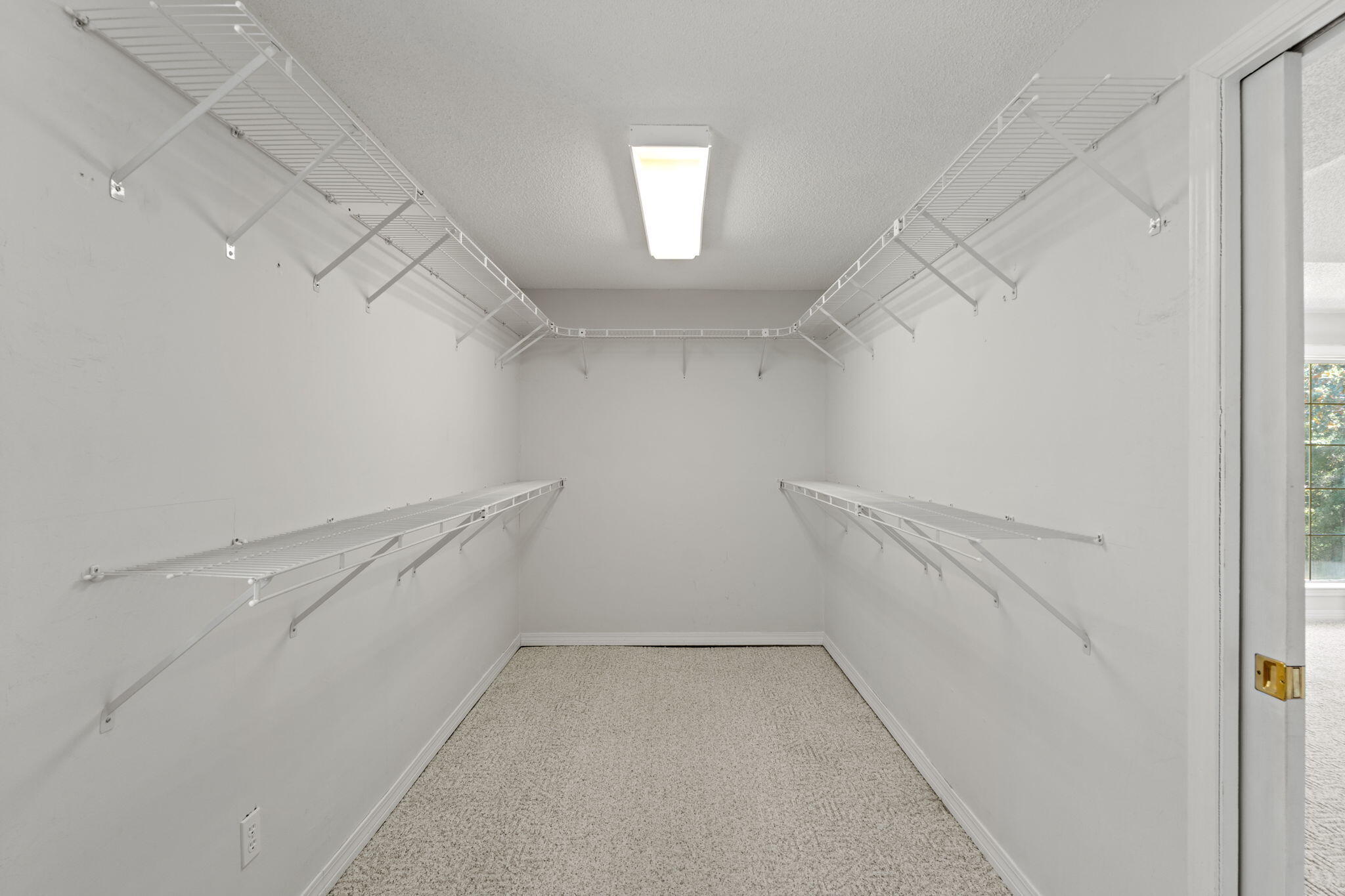 LAKE HOLLEY ESTATES - Residential