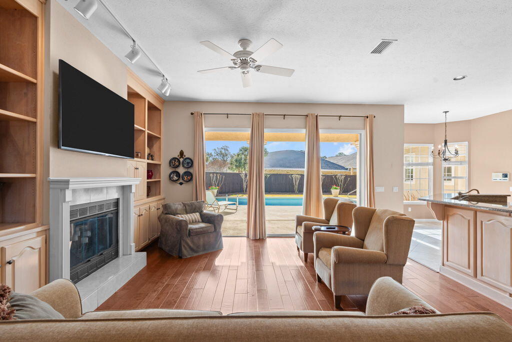 PALM BAY UNIT 3 - Residential