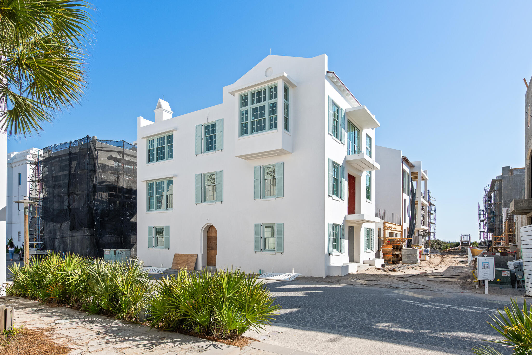 208 Sea Garden Street