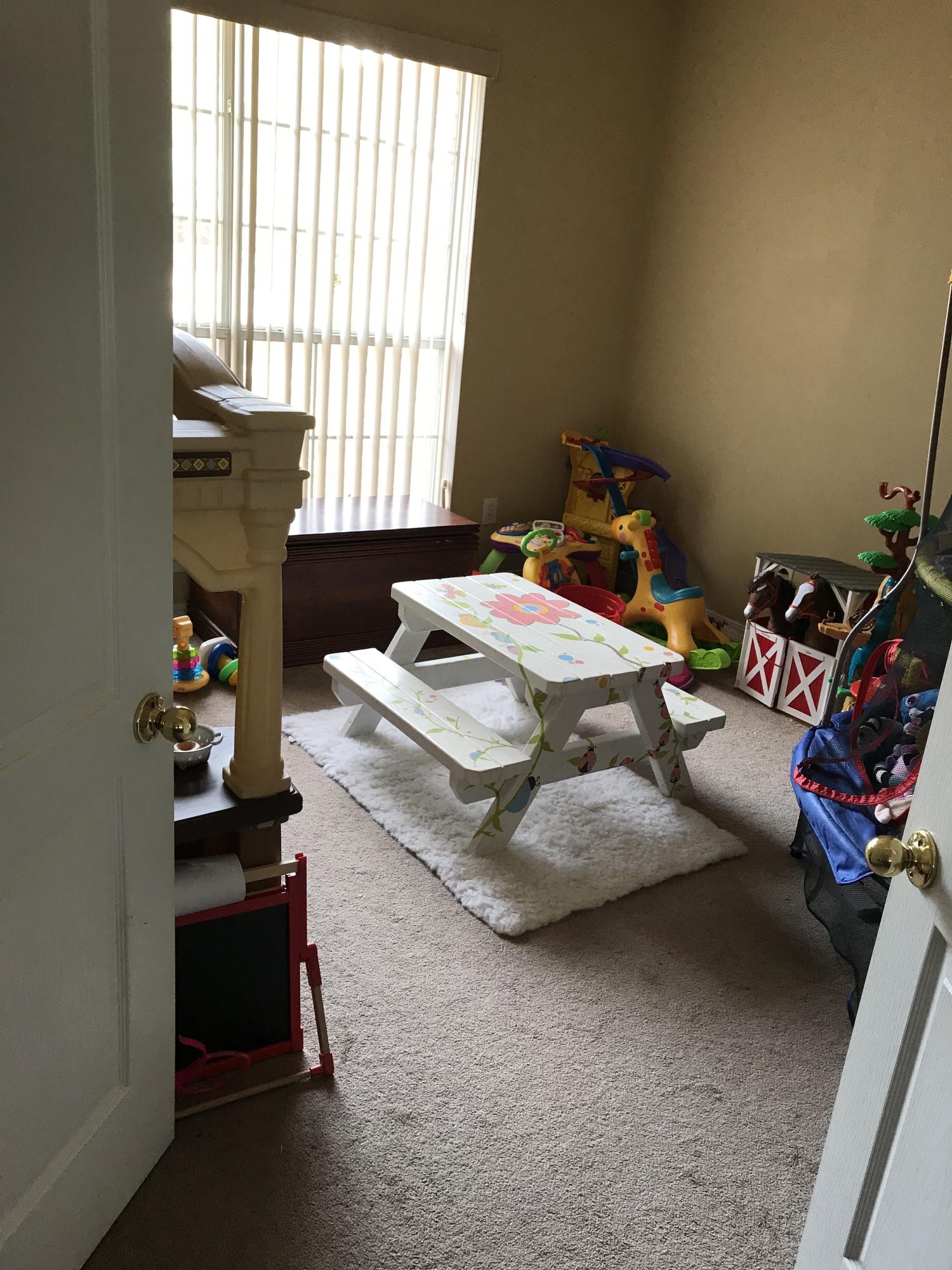 NAVARRE S/D 2ND ADDN - Residential