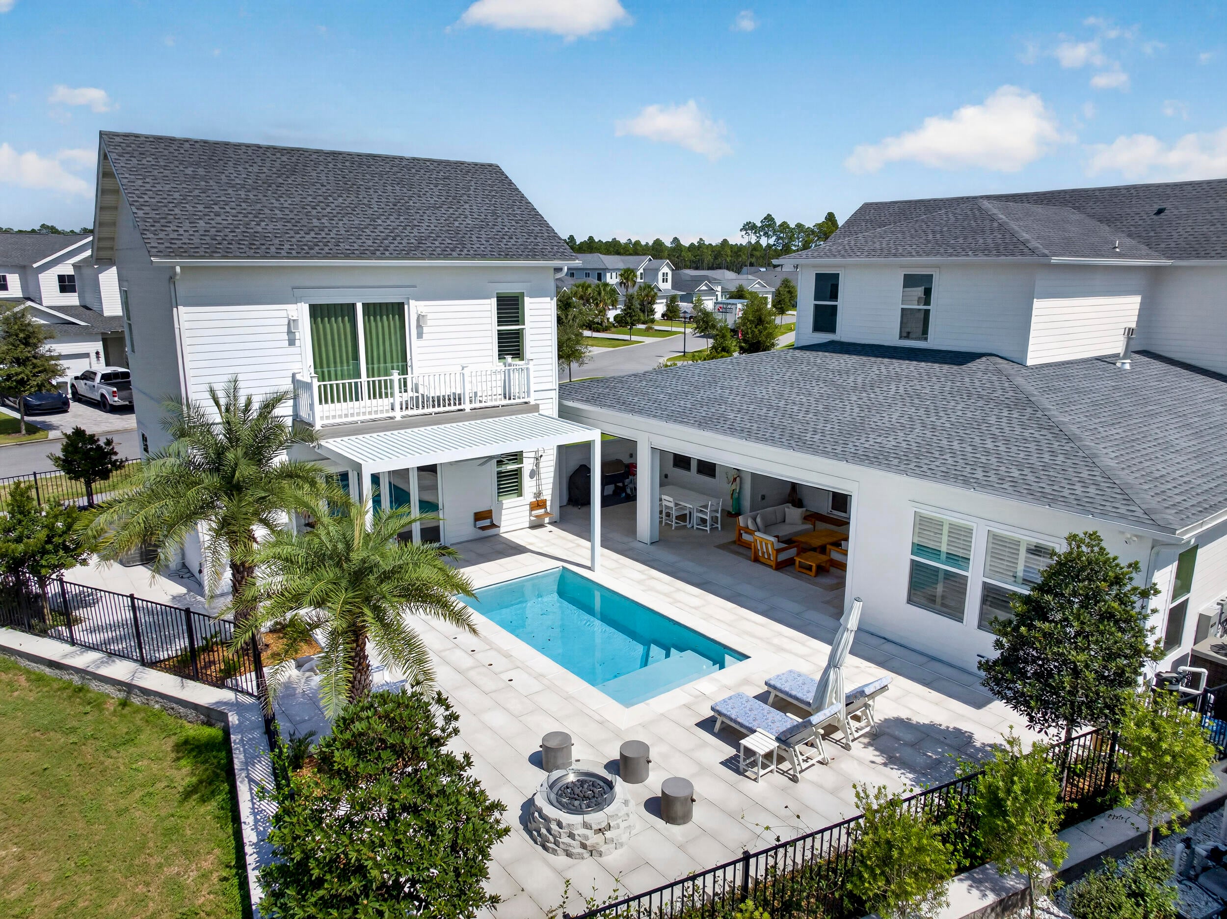 22 Bahia Court