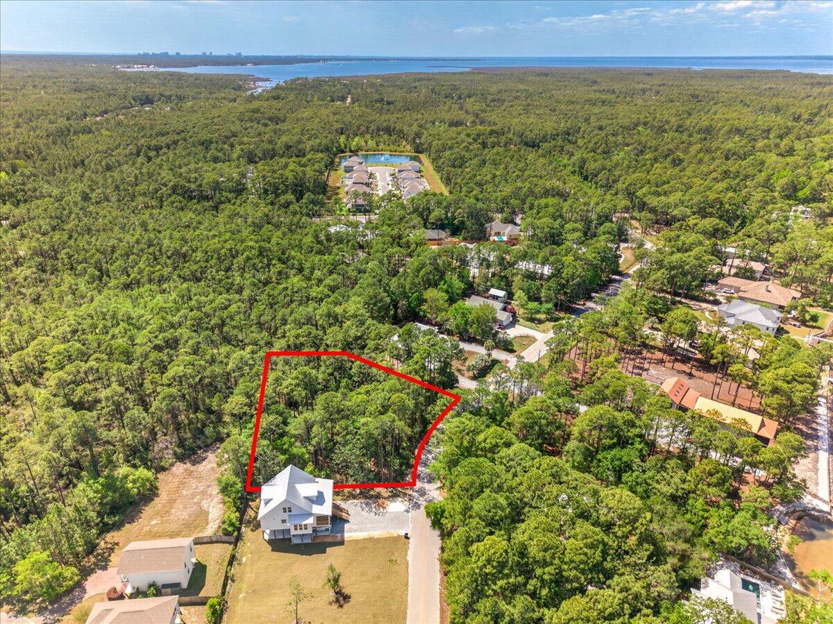 NO RECORDED SUBDIVISION - Land