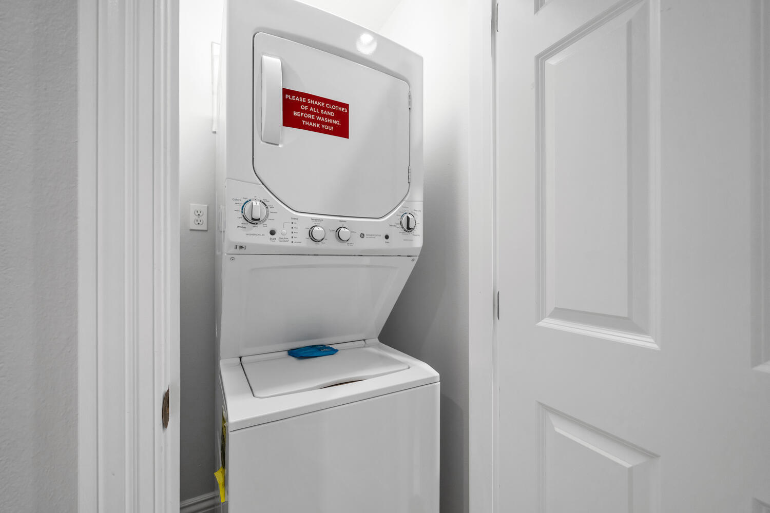 EMERALD GRANDE - Residential