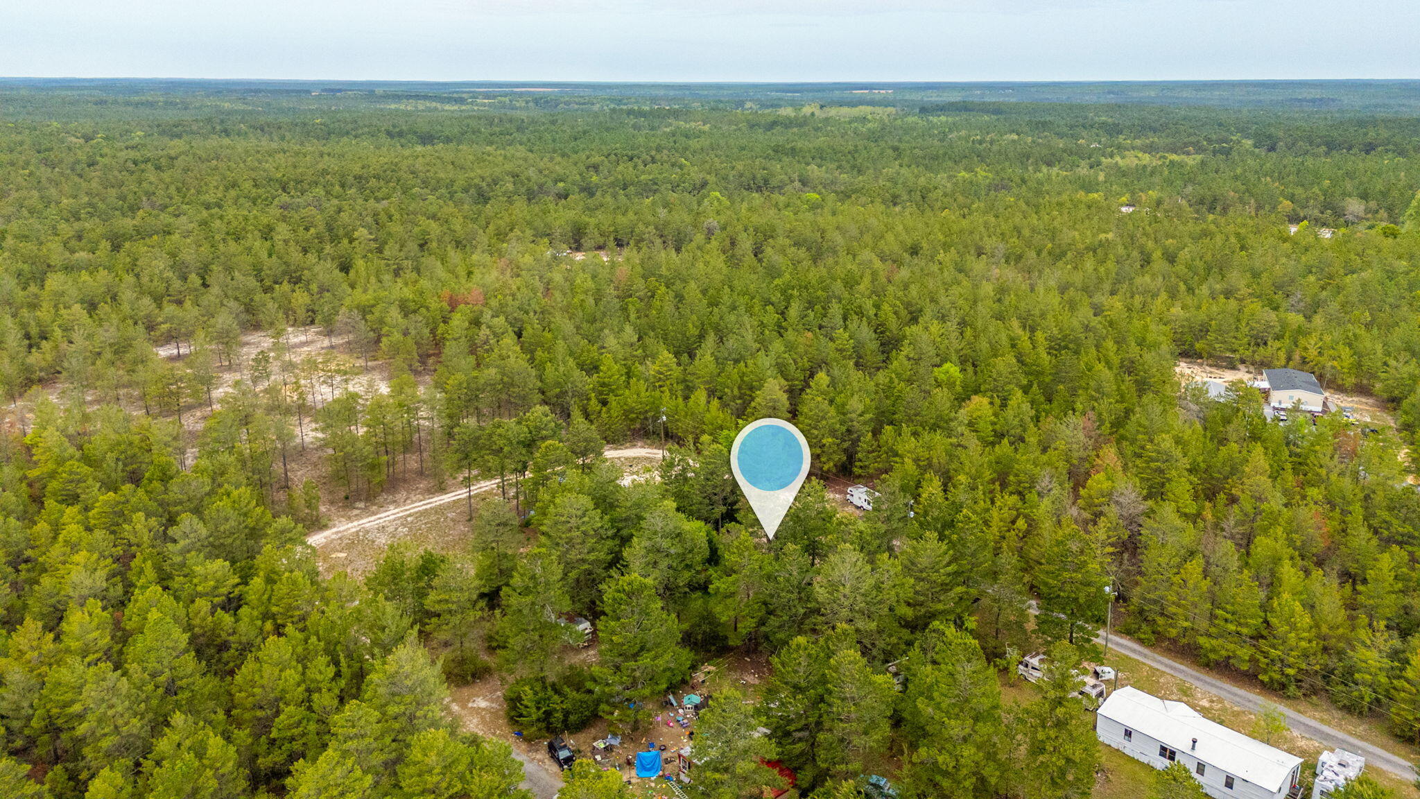 COUNTRY CLUB MANOR - Land