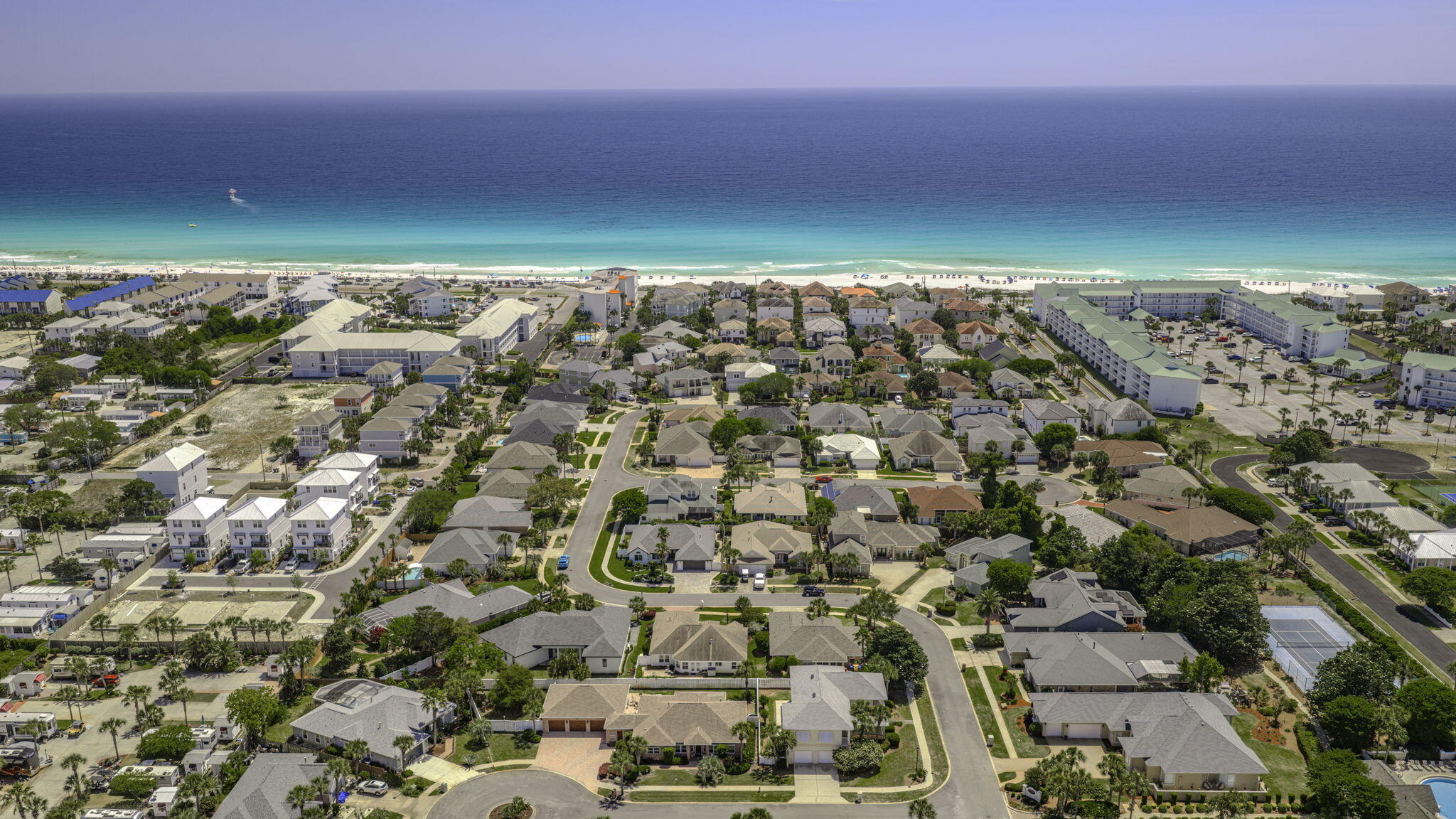 AVALON BEACH ESTATES - Residential