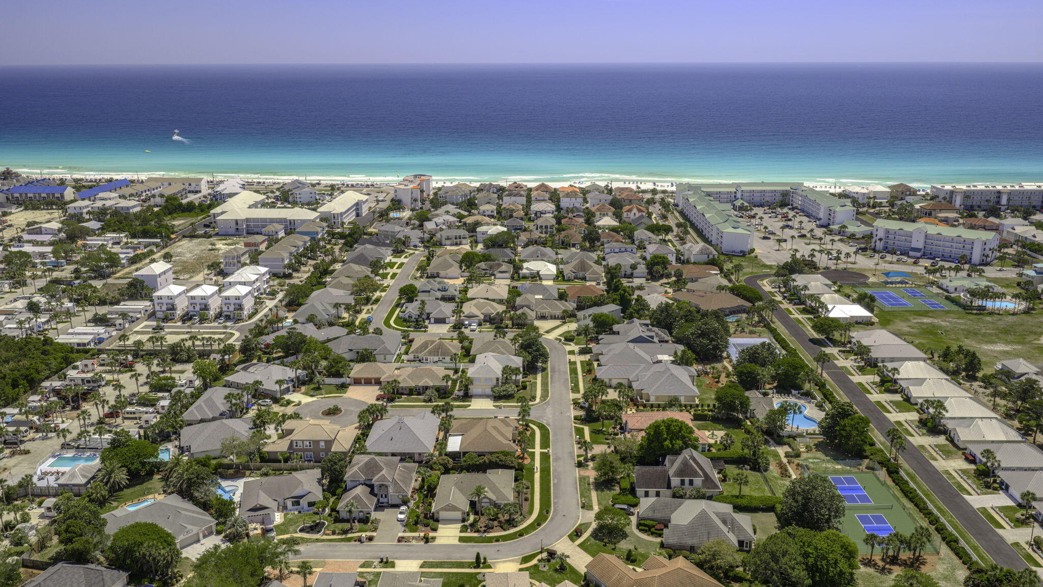 AVALON BEACH ESTATES - Residential