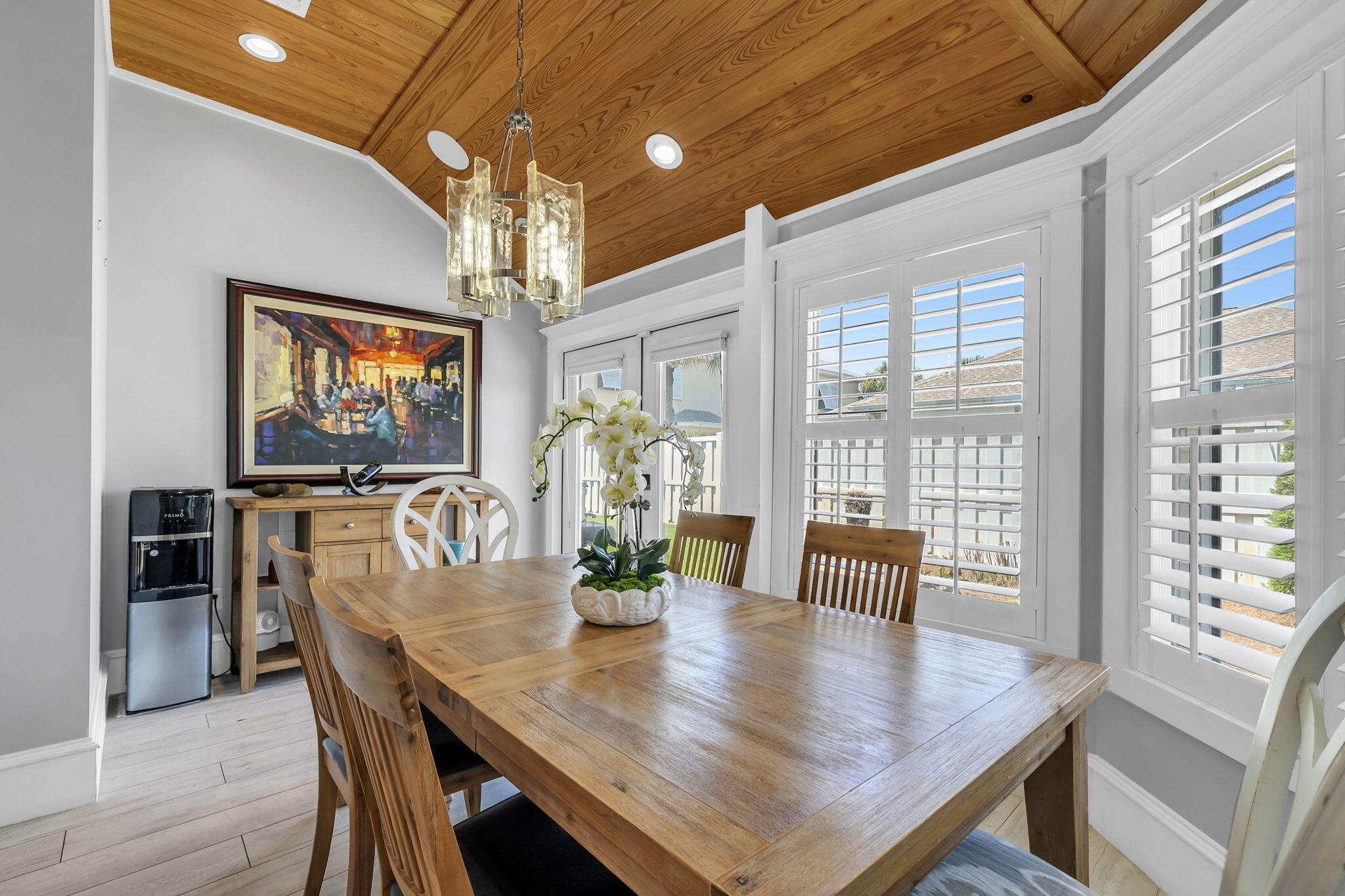 AVALON BEACH ESTATES - Residential