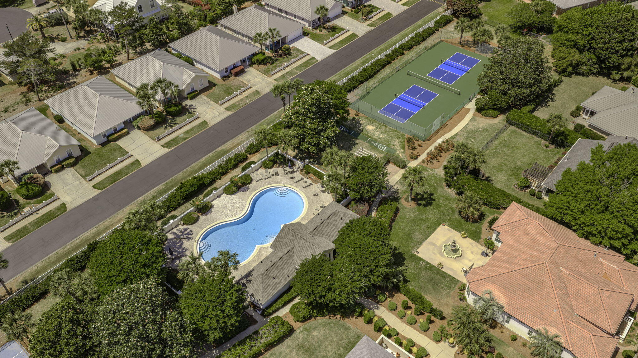 AVALON BEACH ESTATES - Residential