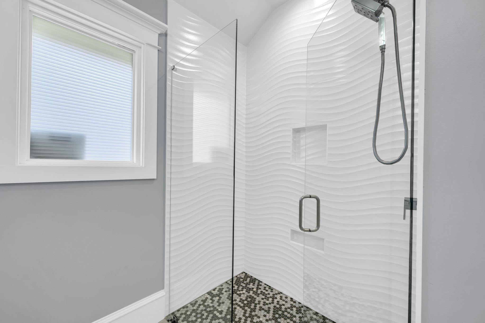 AVALON BEACH ESTATES - Residential