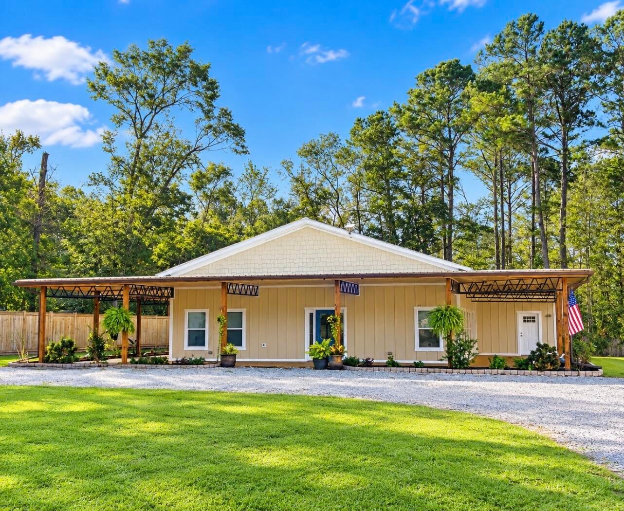 58 Buck Bishop Road