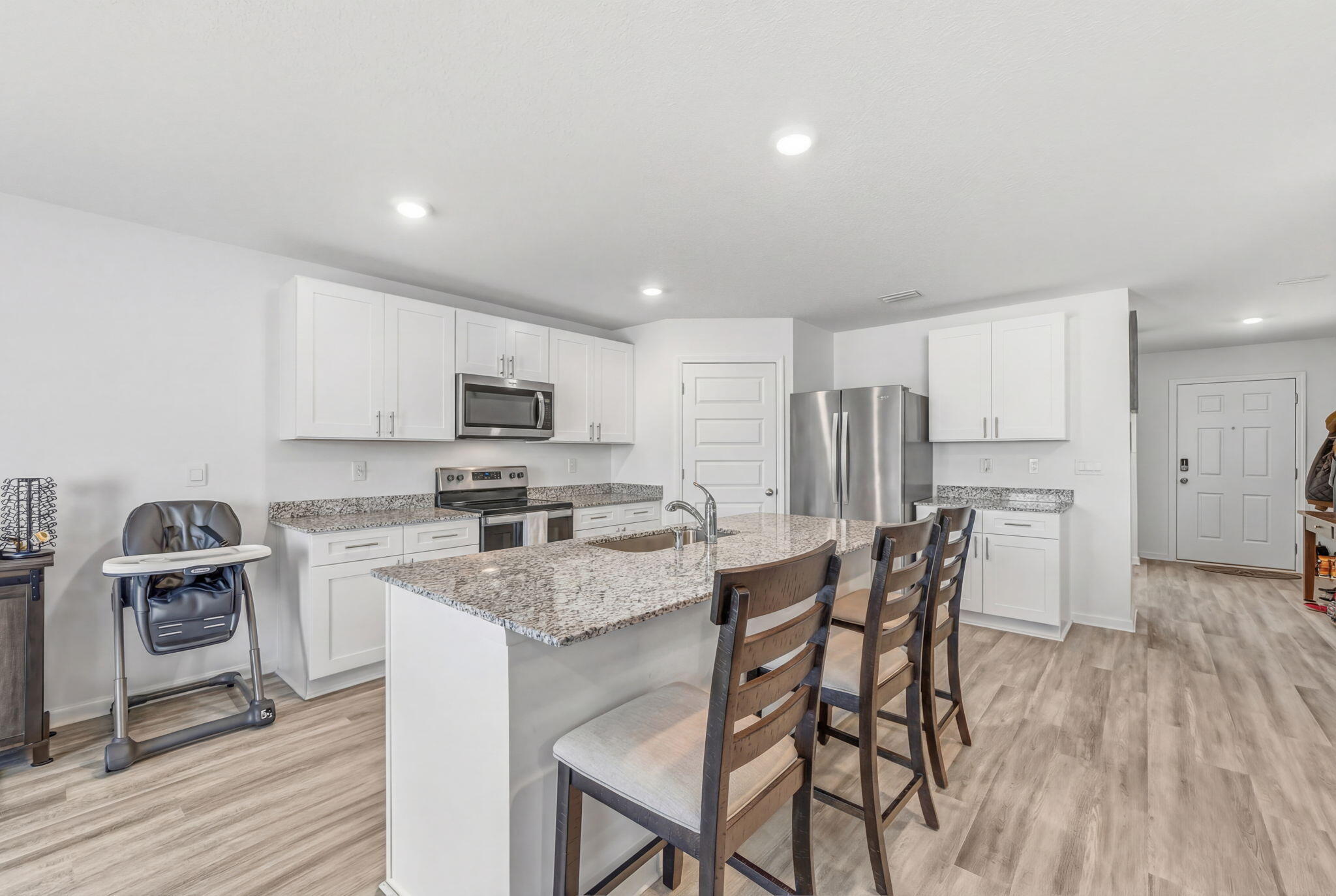 RIVERWALK PH I - Residential Lease