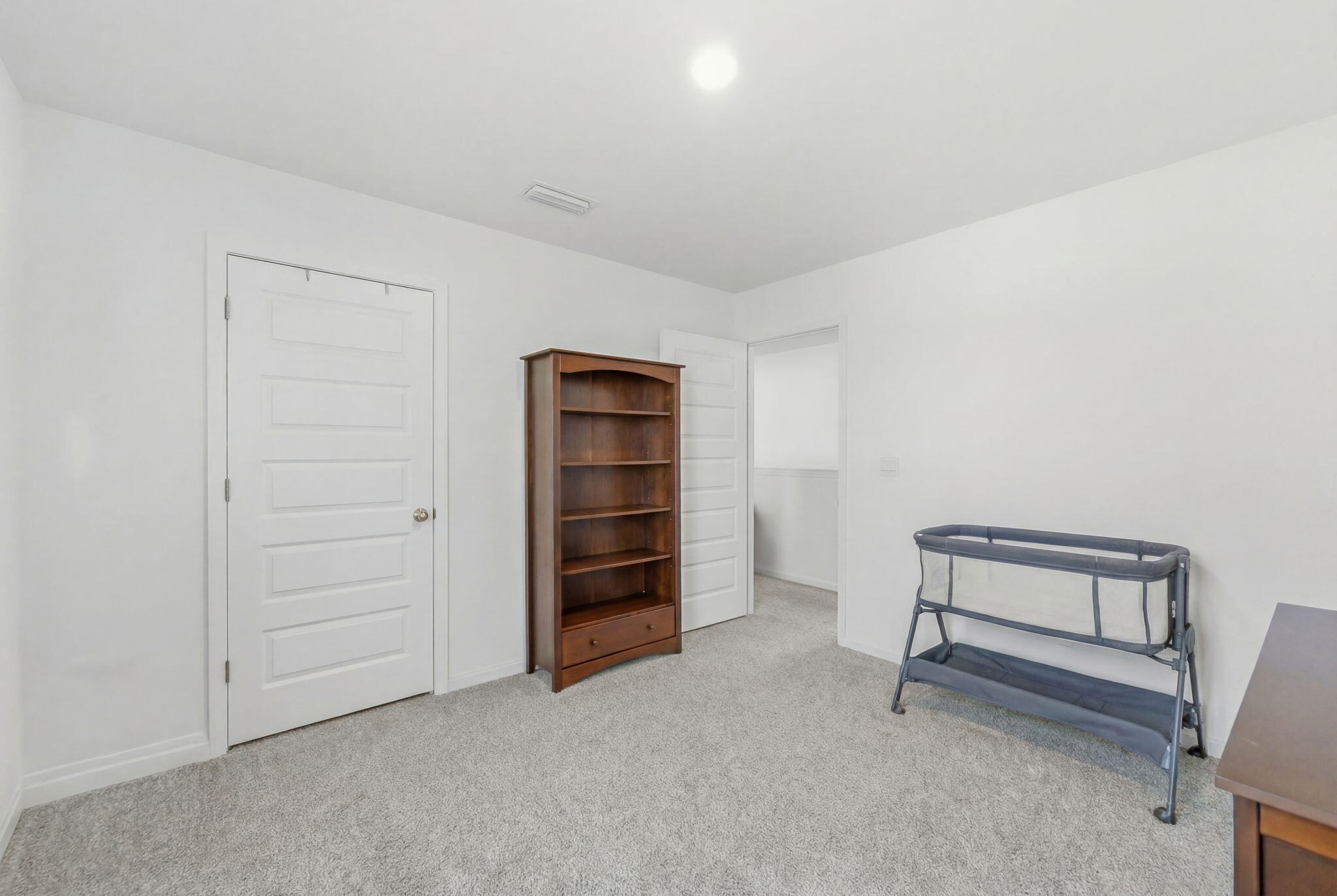 RIVERWALK PH I - Residential Lease