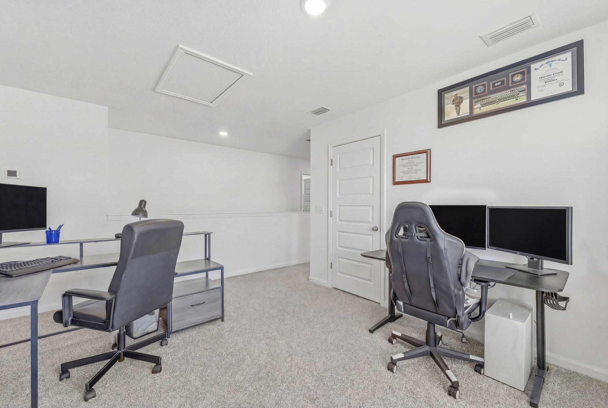 RIVERWALK PH I - Residential Lease