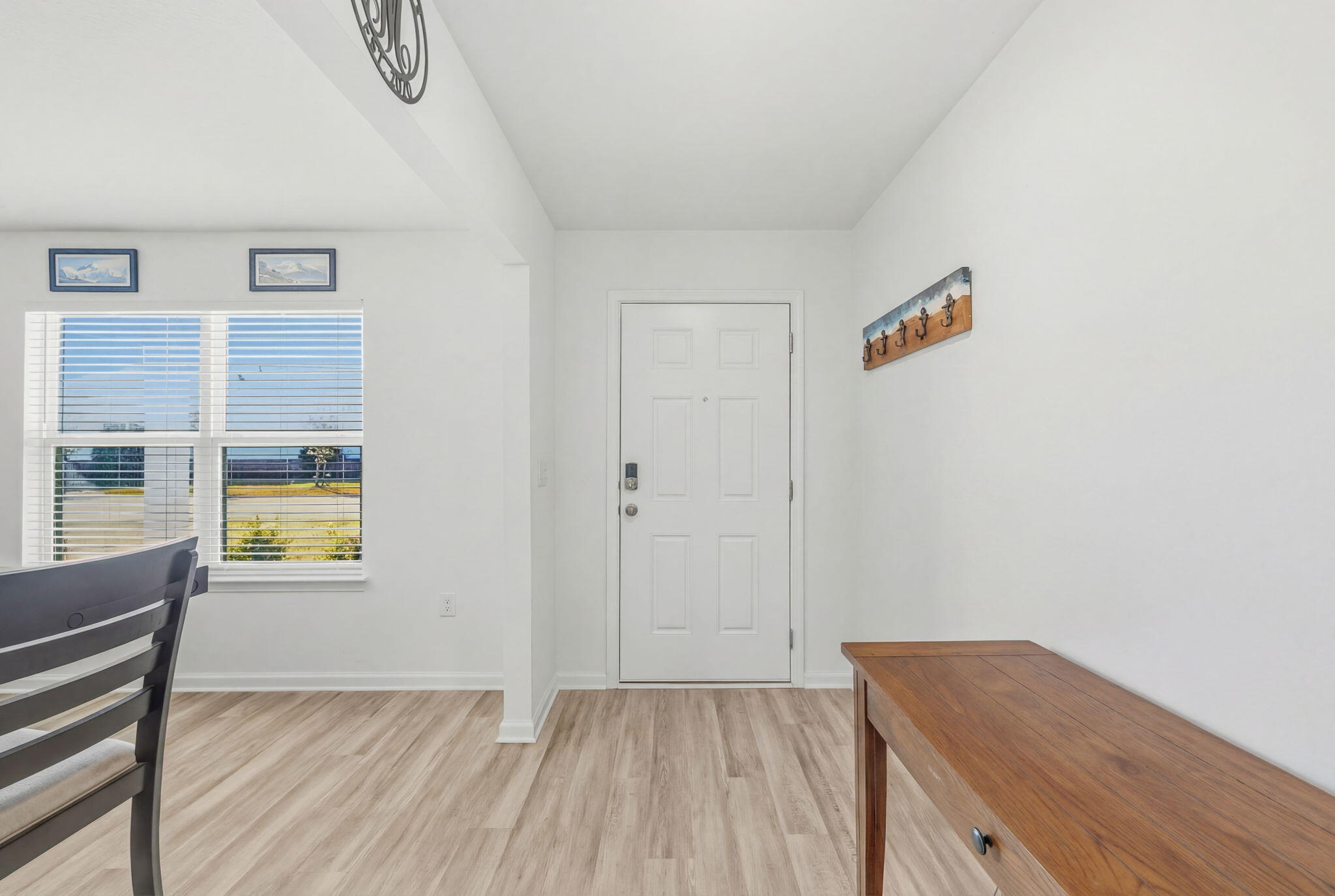 RIVERWALK PH I - Residential Lease