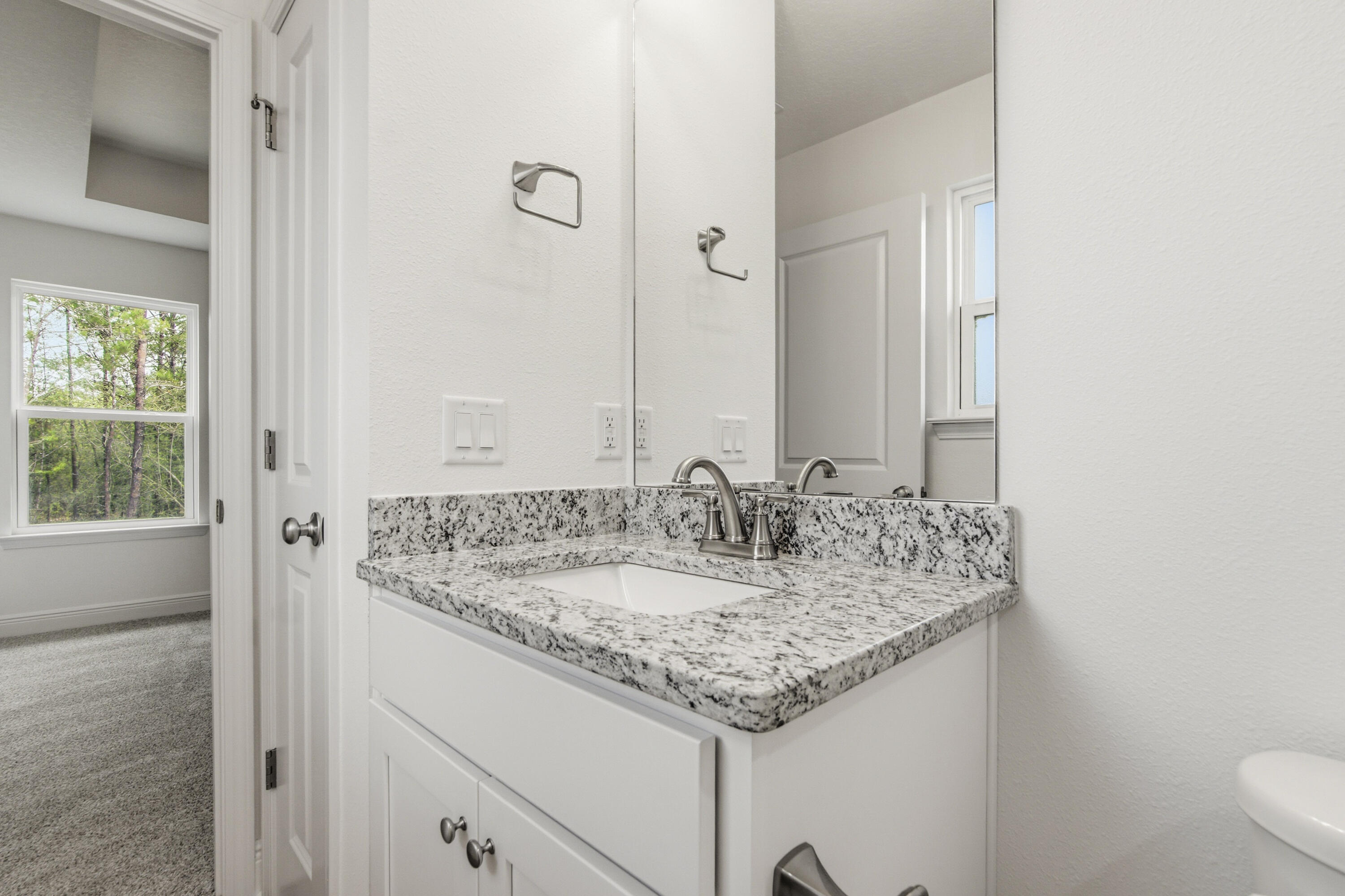 COUNTRY CLUB MANOR EAST - Residential