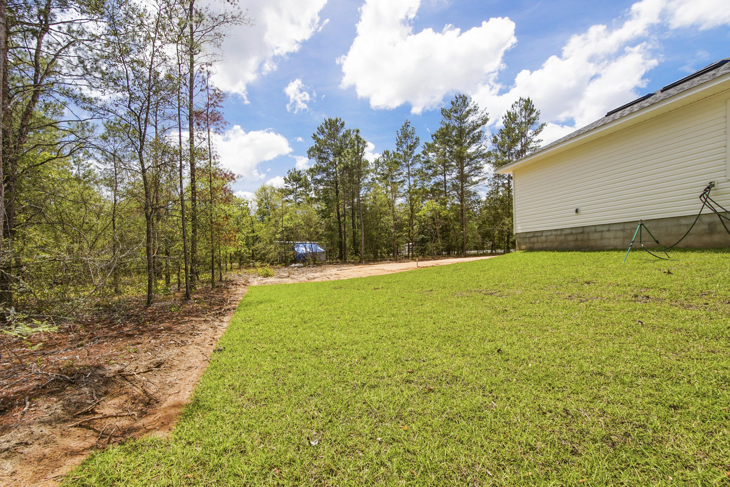 COUNTRY CLUB MANOR EAST - Residential