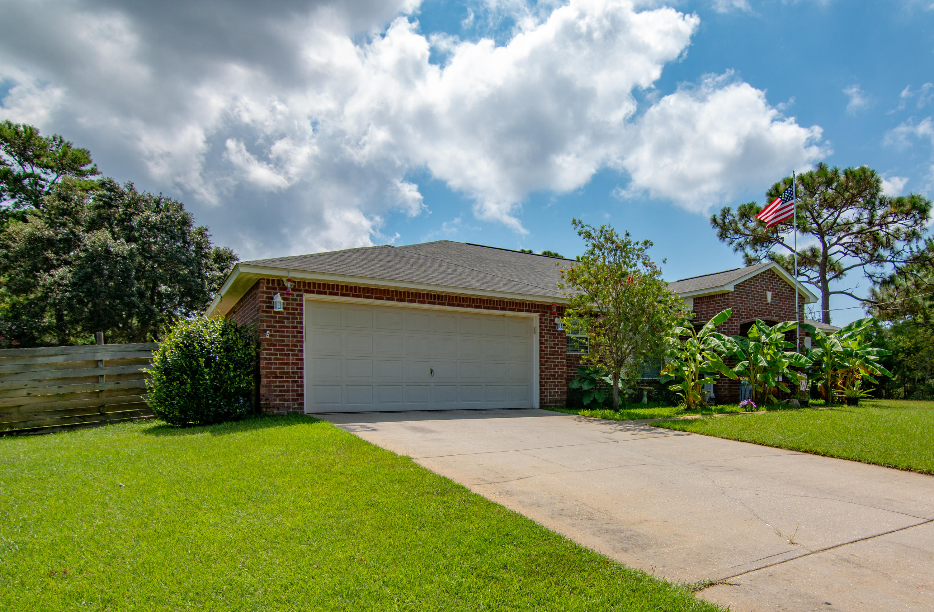 HOLLEY BY THE SEA, 1ST ADD - Residential