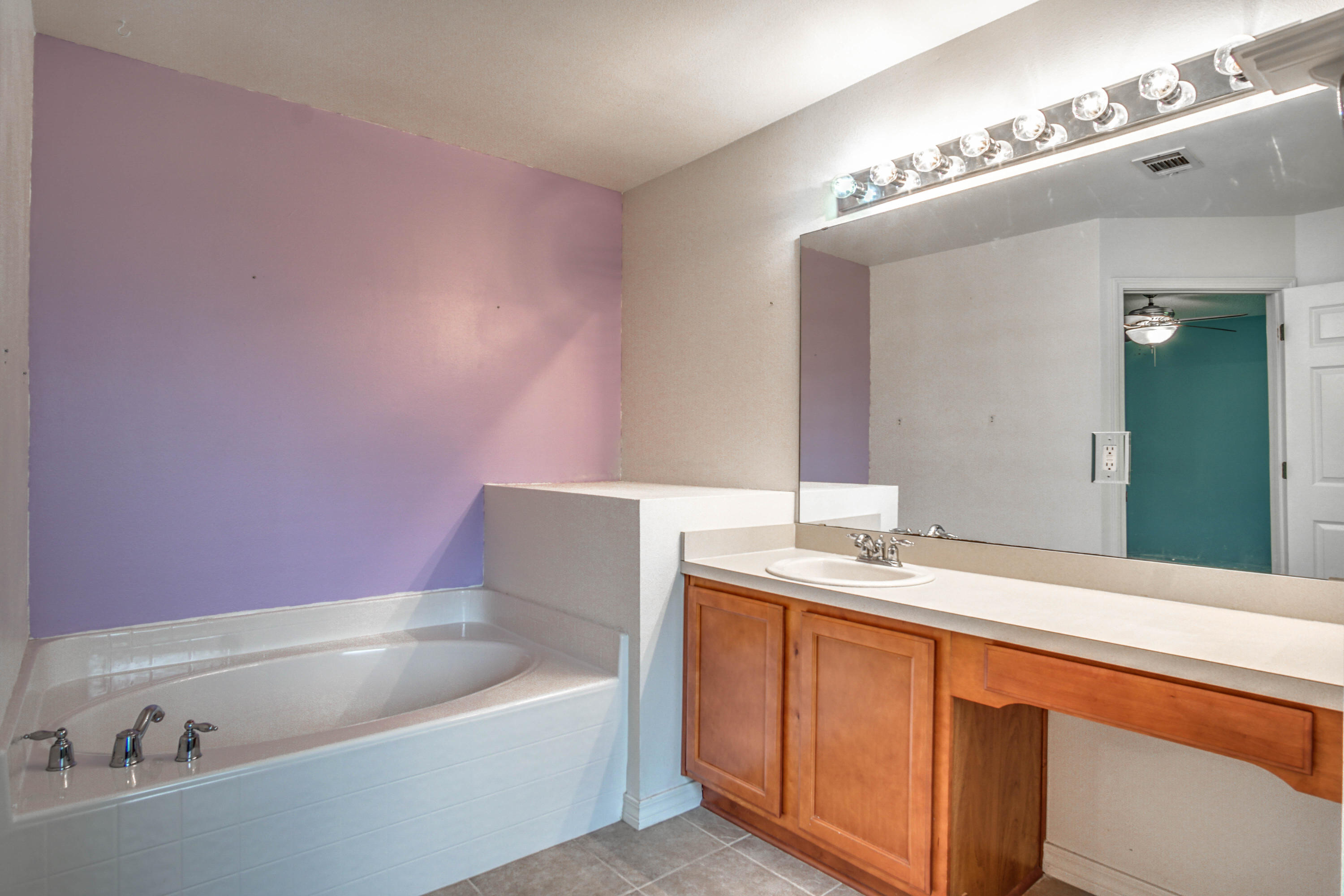 HOLLEY BY THE SEA, 1ST ADD - Residential