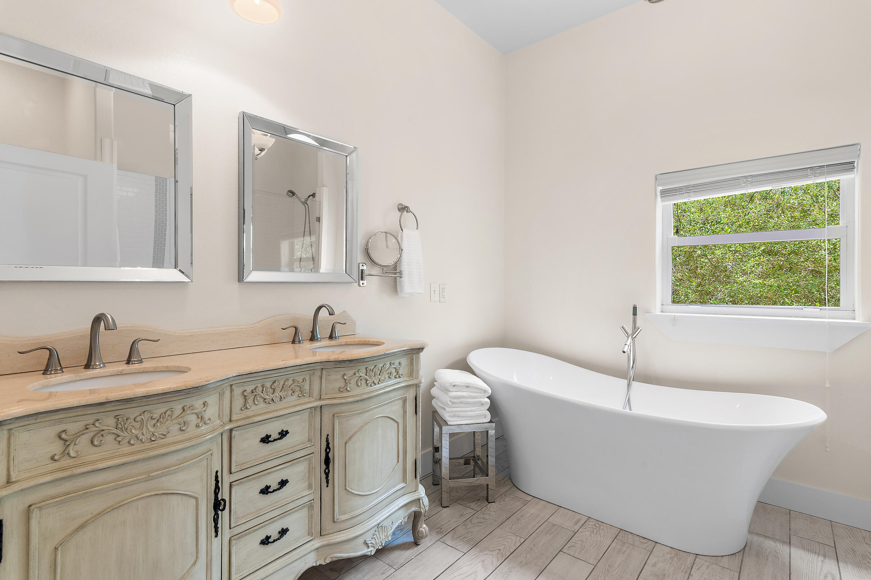 BEACH HIGHLAND 1ST ADD - Residential