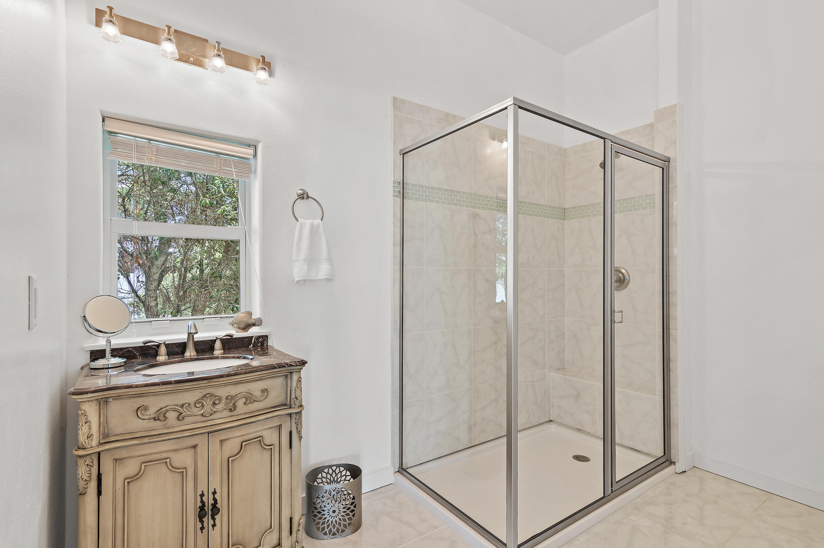 BEACH HIGHLAND 1ST ADD - Residential