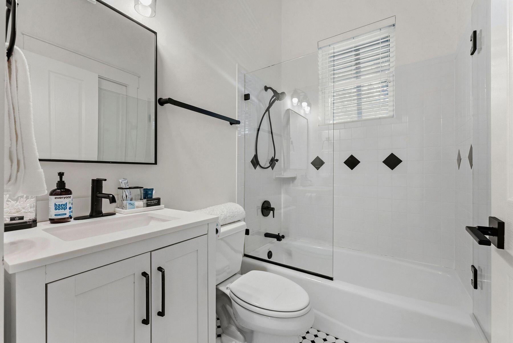 SEACREST EAST - Land