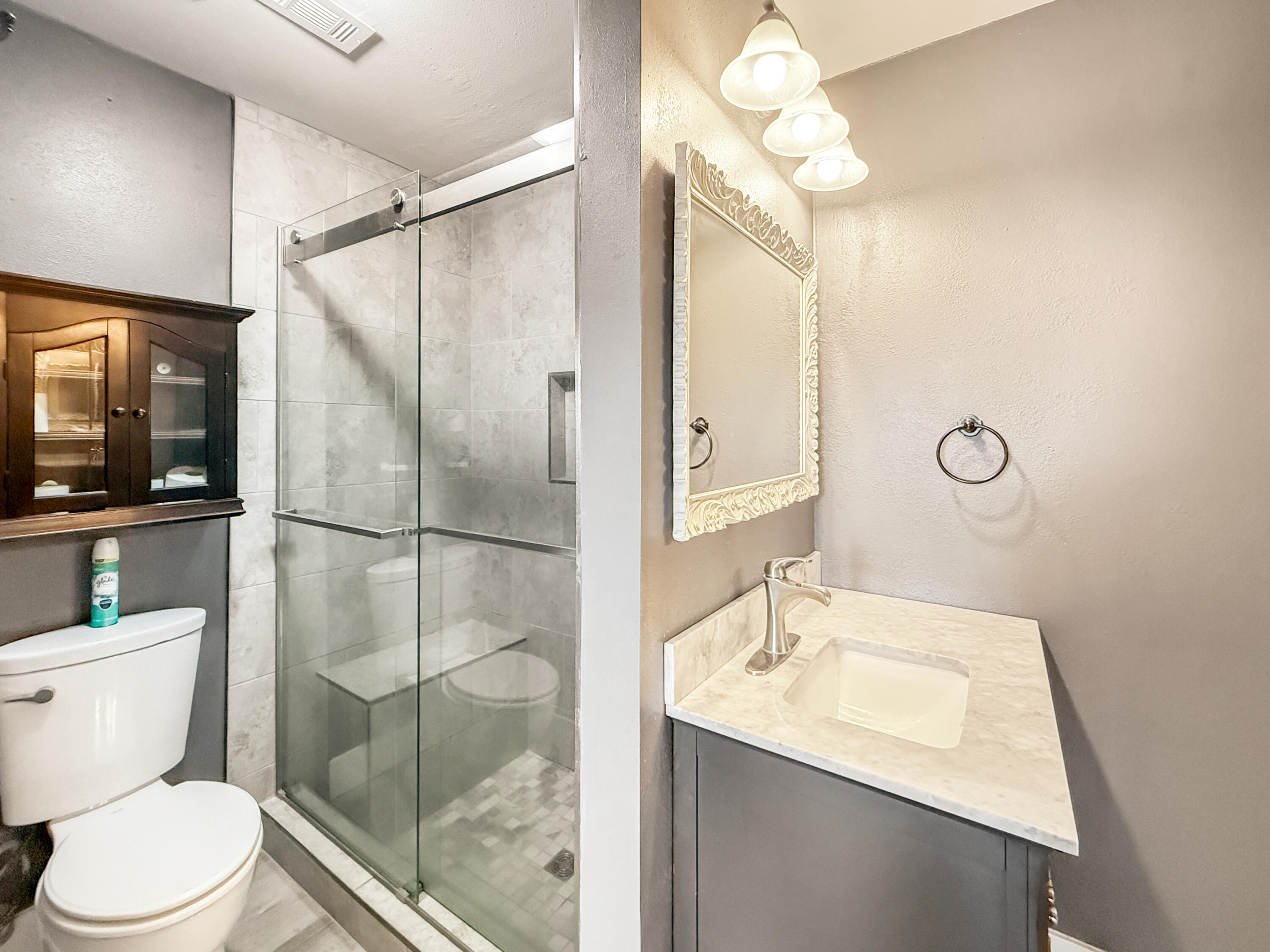 SAILWIND CONDOS - Residential