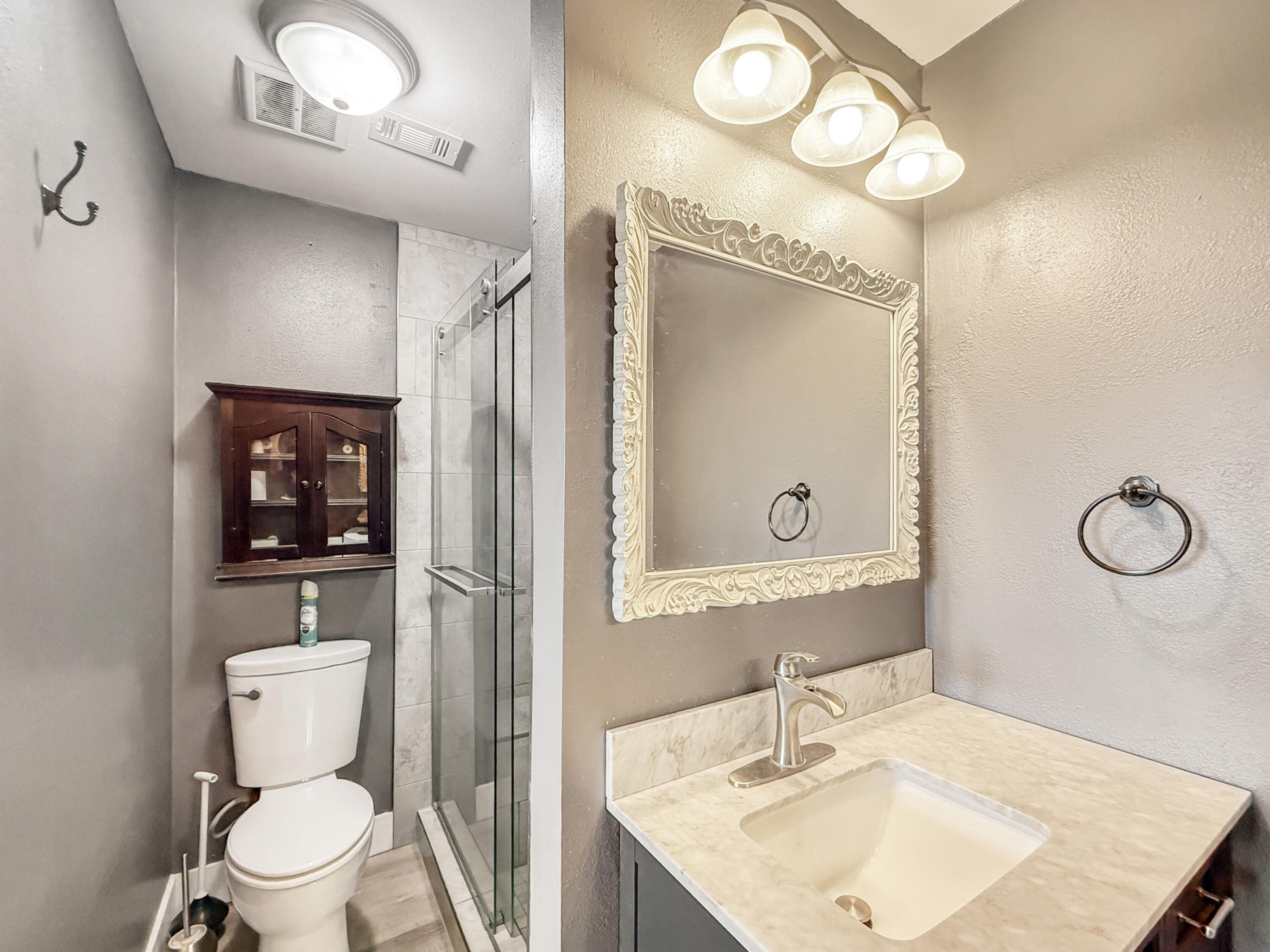 SAILWIND CONDOS - Residential