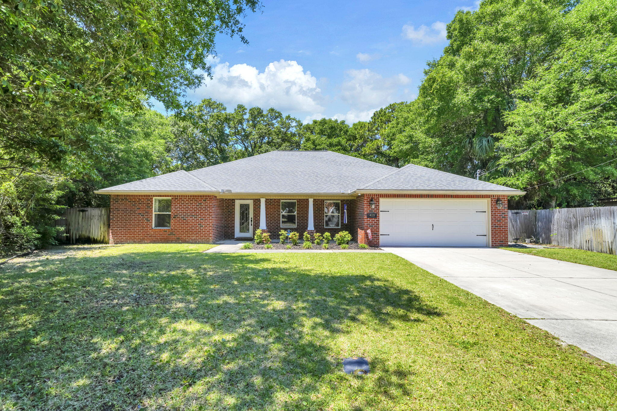 GARNIERS BEACH 6TH - Residential