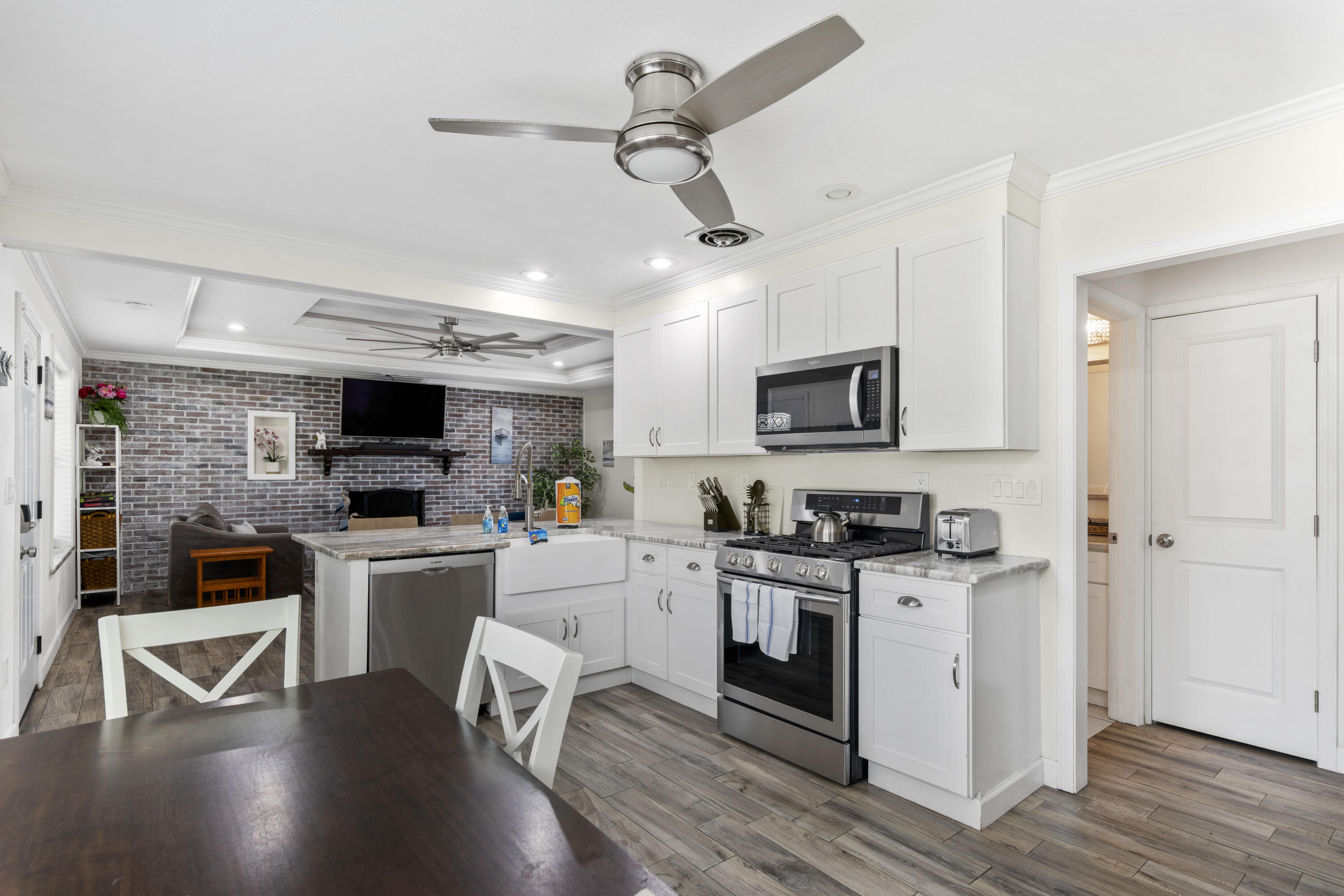 Sea Breeze - Residential